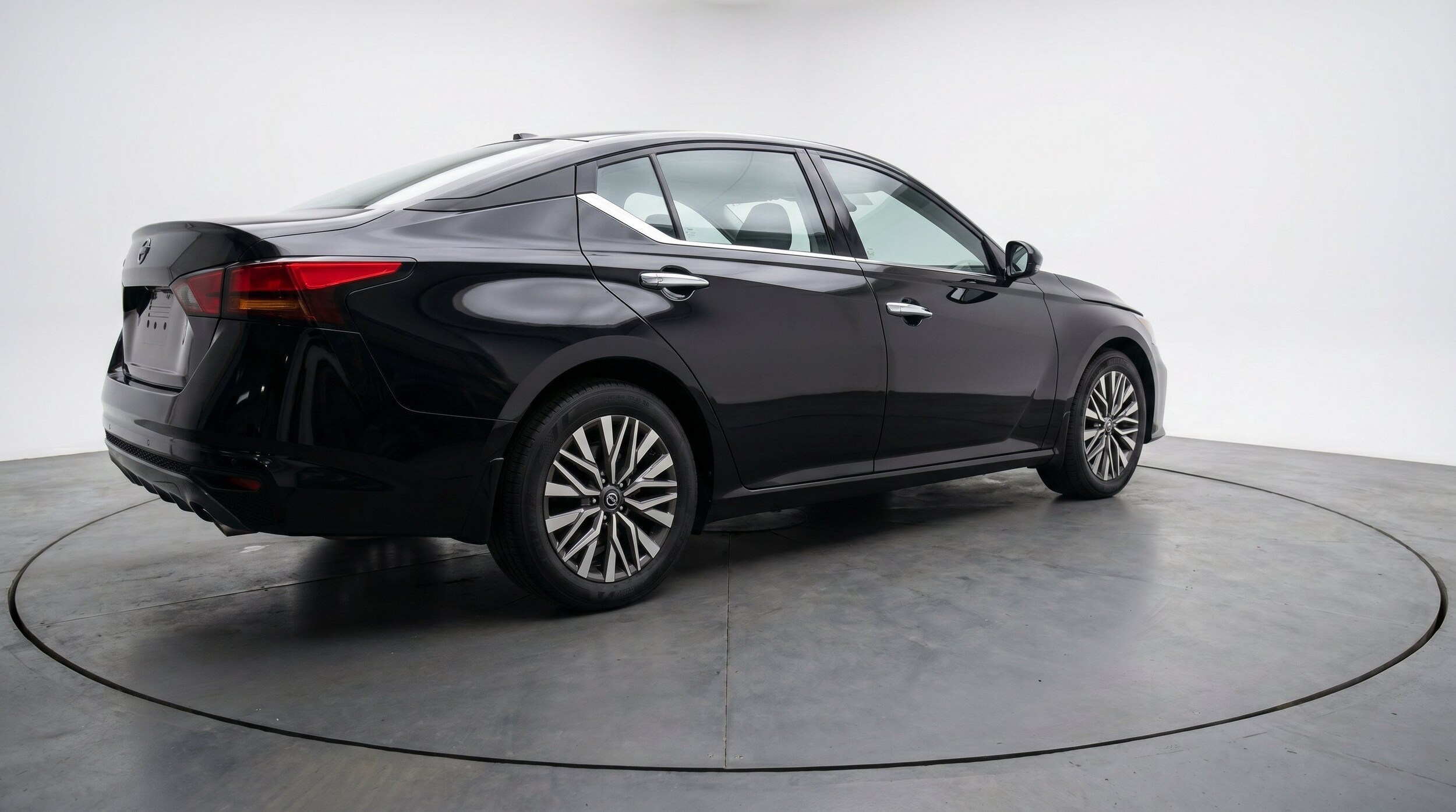 Thumbnail: 2026 Nissan Altima - 9