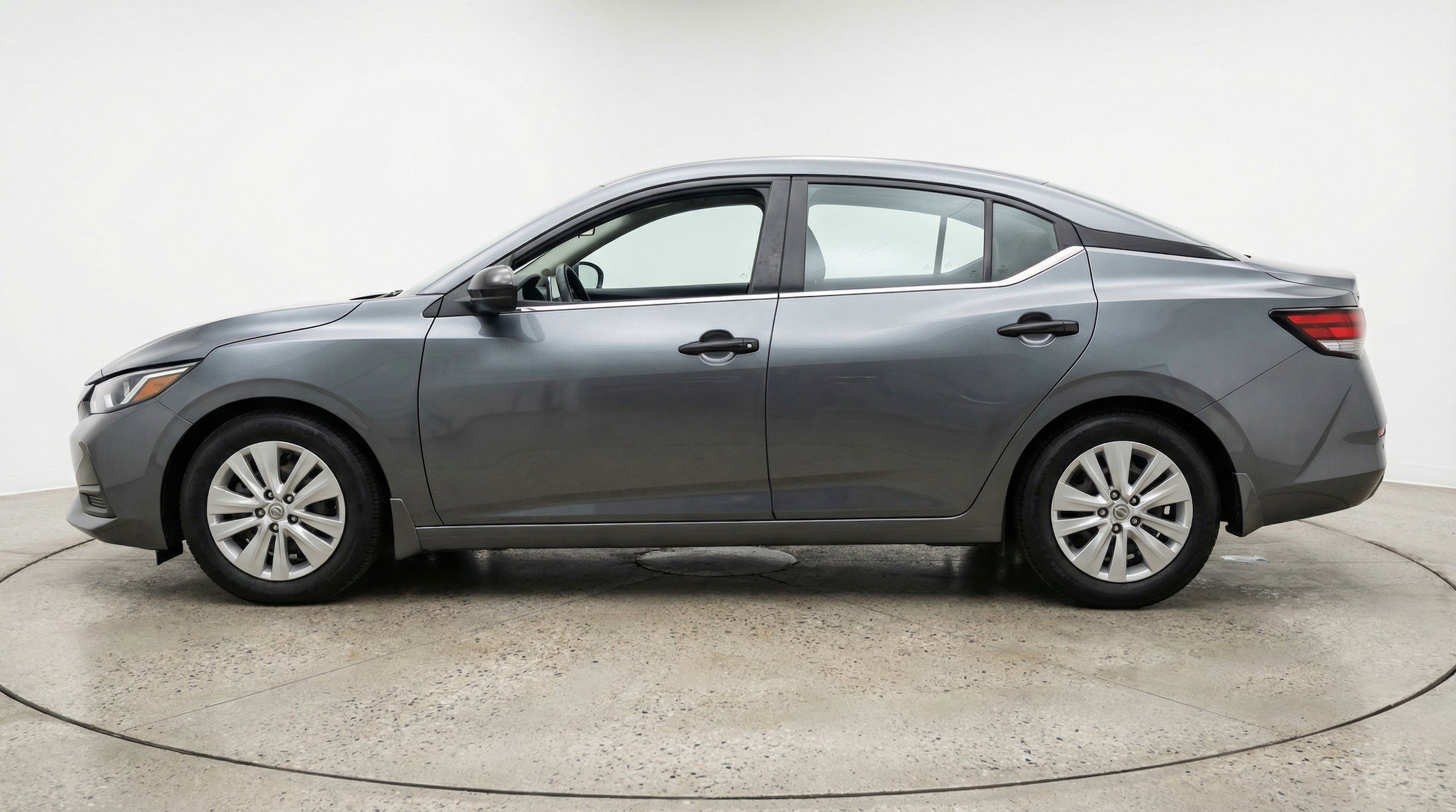 Thumbnail: 2025 Nissan Sentra - 5