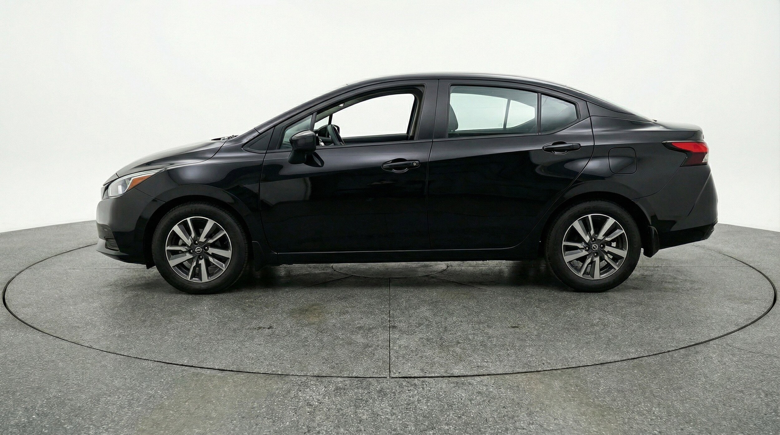 Thumbnail: 2025 Nissan Versa - 5