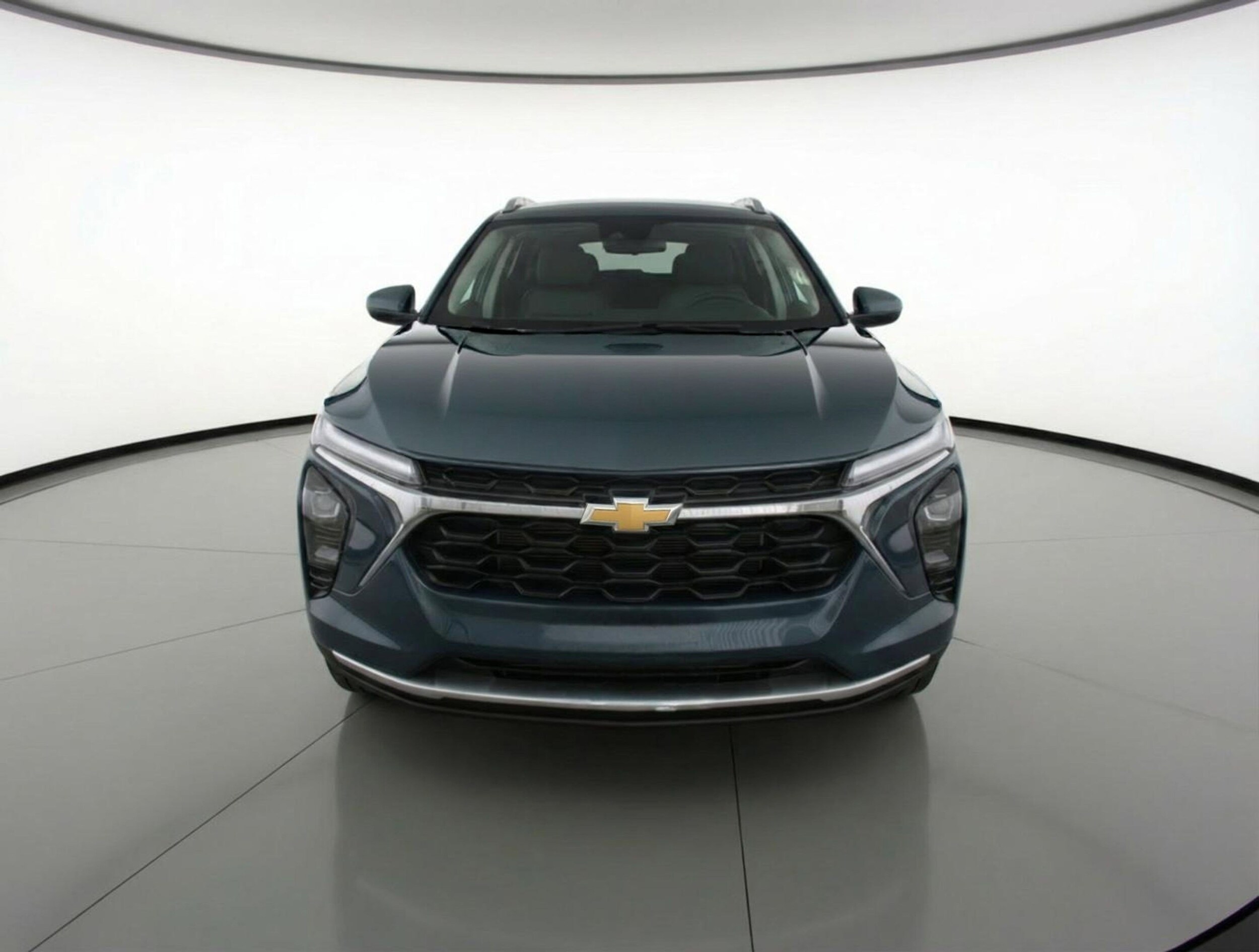Thumbnail: 2025 Chevrolet Trax - 2