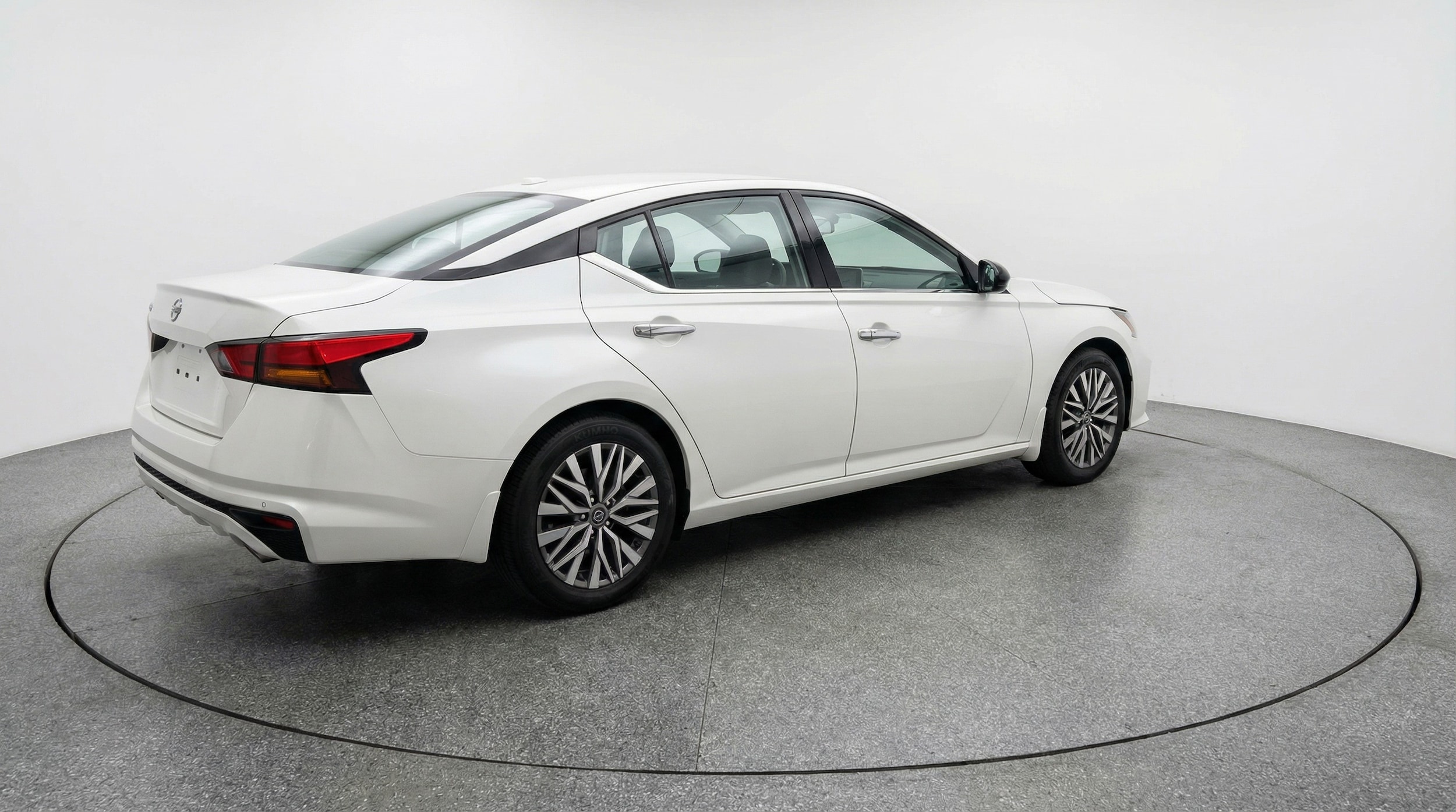 Thumbnail: 2025 Nissan Altima - 7