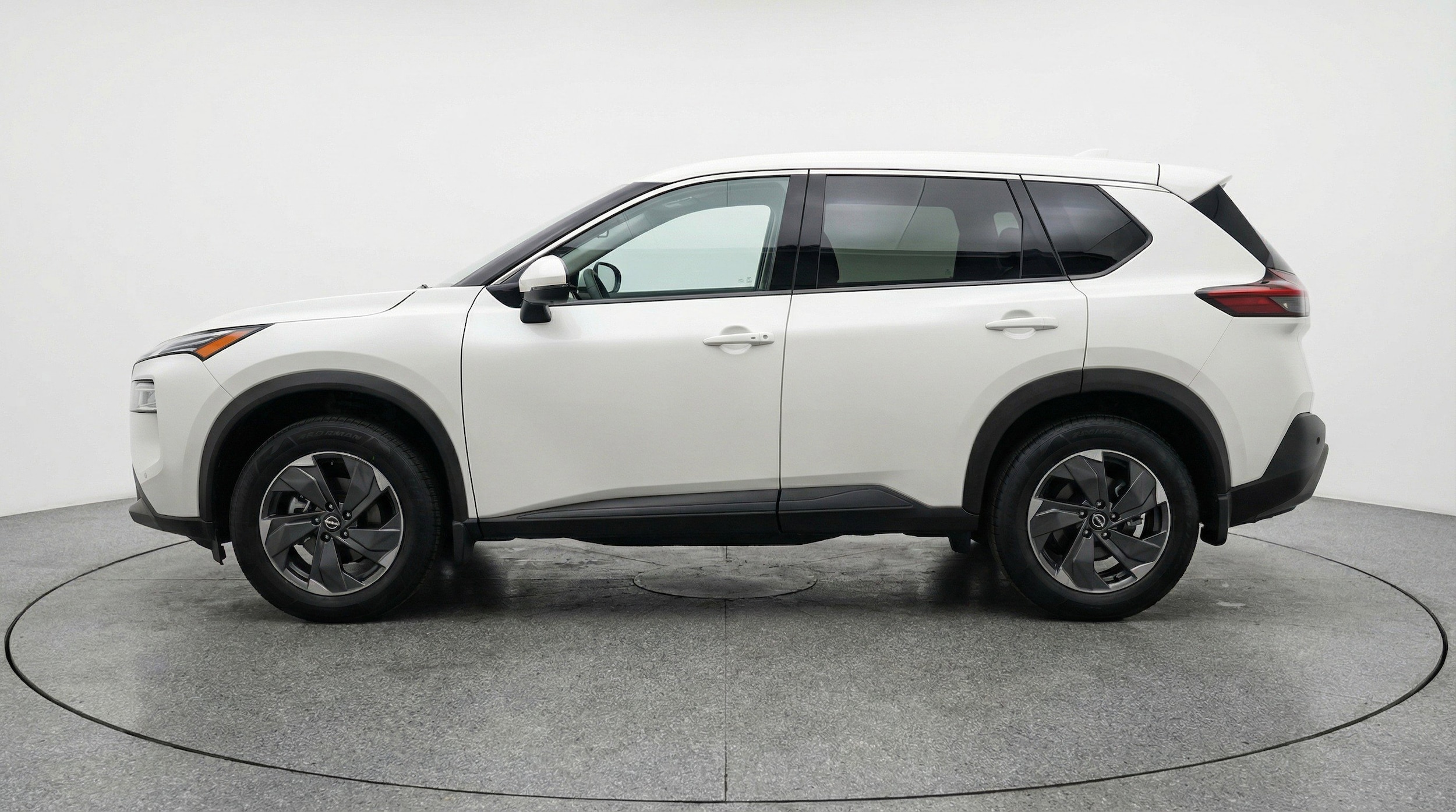 Thumbnail: 2025 Nissan Rogue - 5