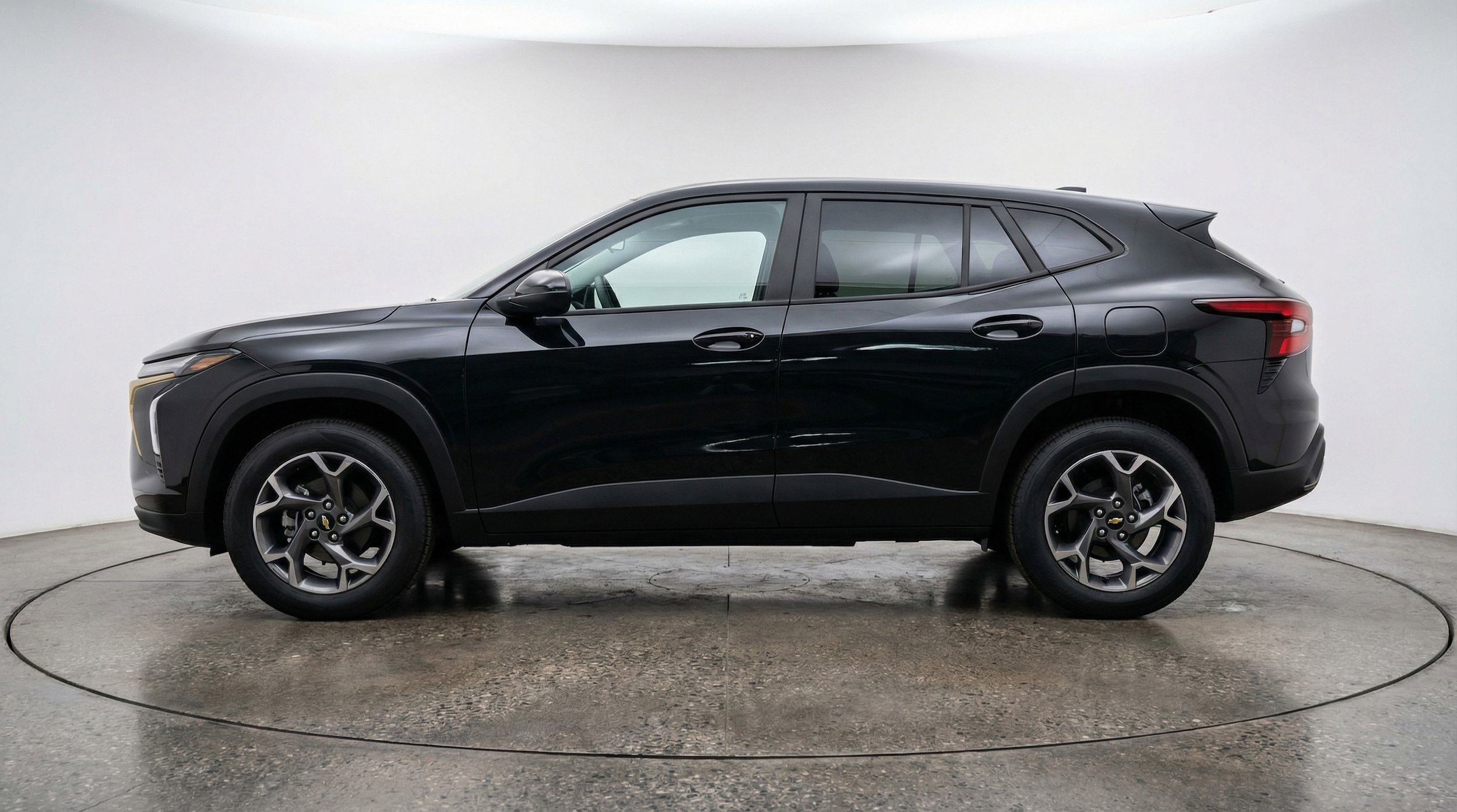 Thumbnail: 2025 Chevrolet Trax - 5