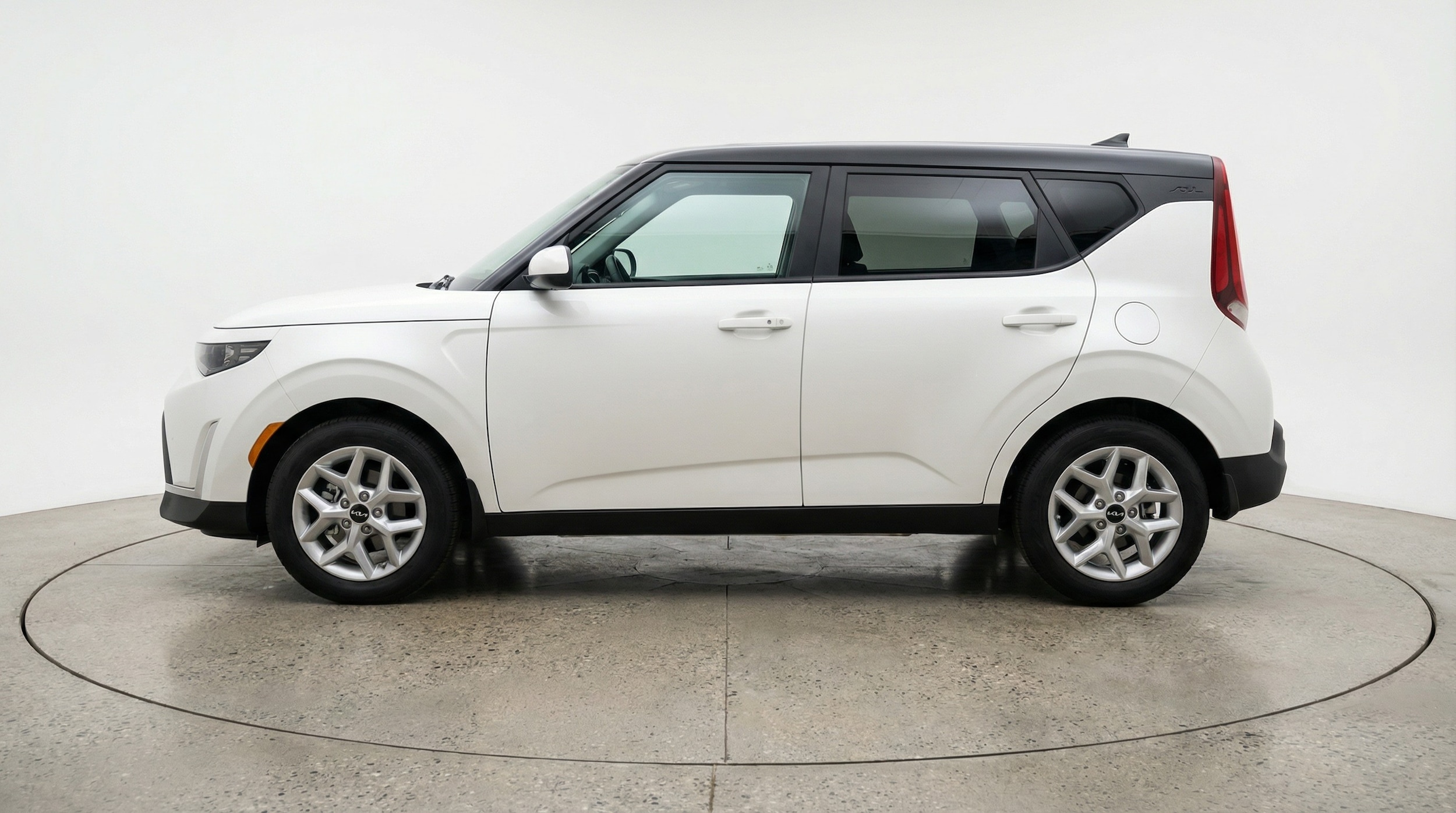 Thumbnail: 2025 Kia Soul - 4