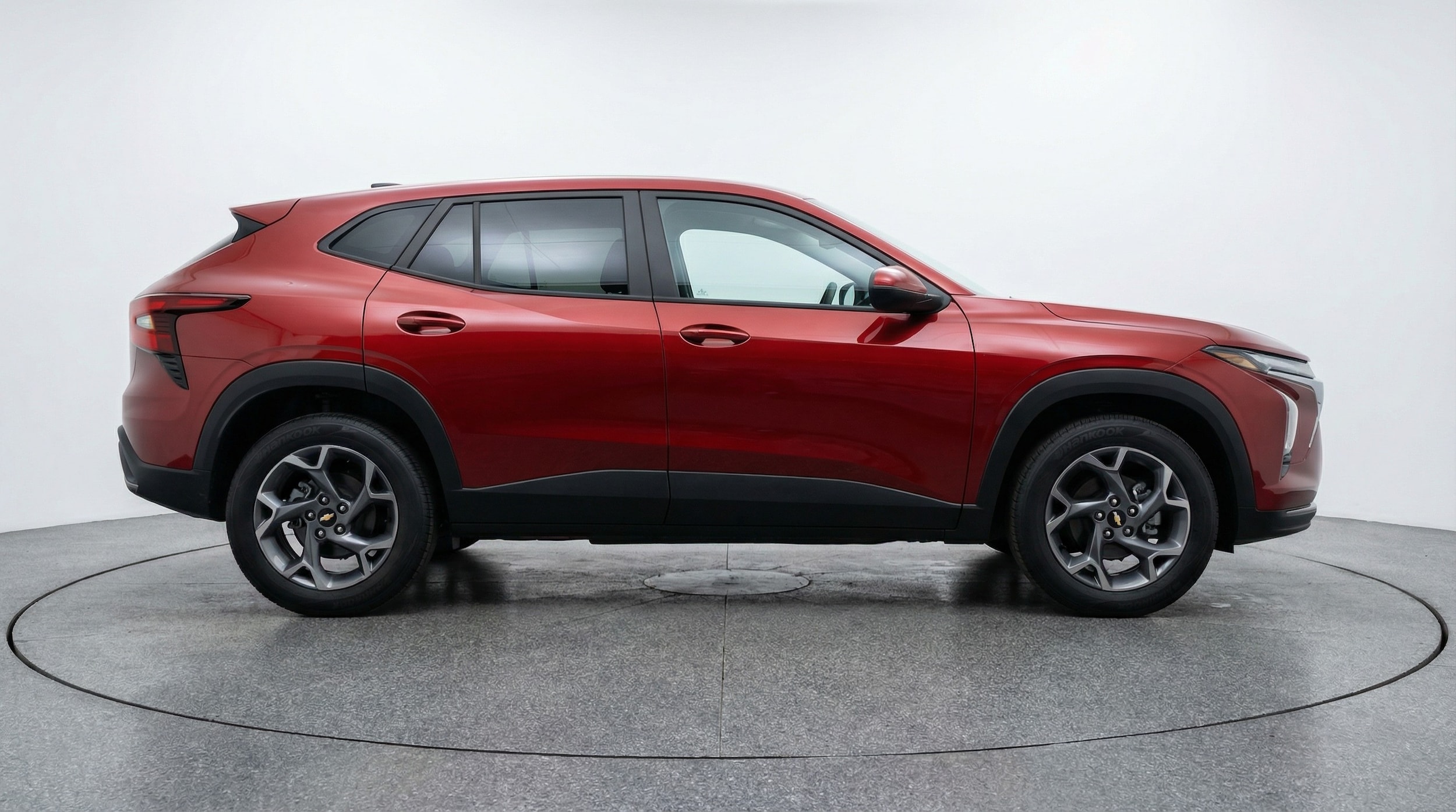 Thumbnail: 2025 Chevrolet Trax - 8