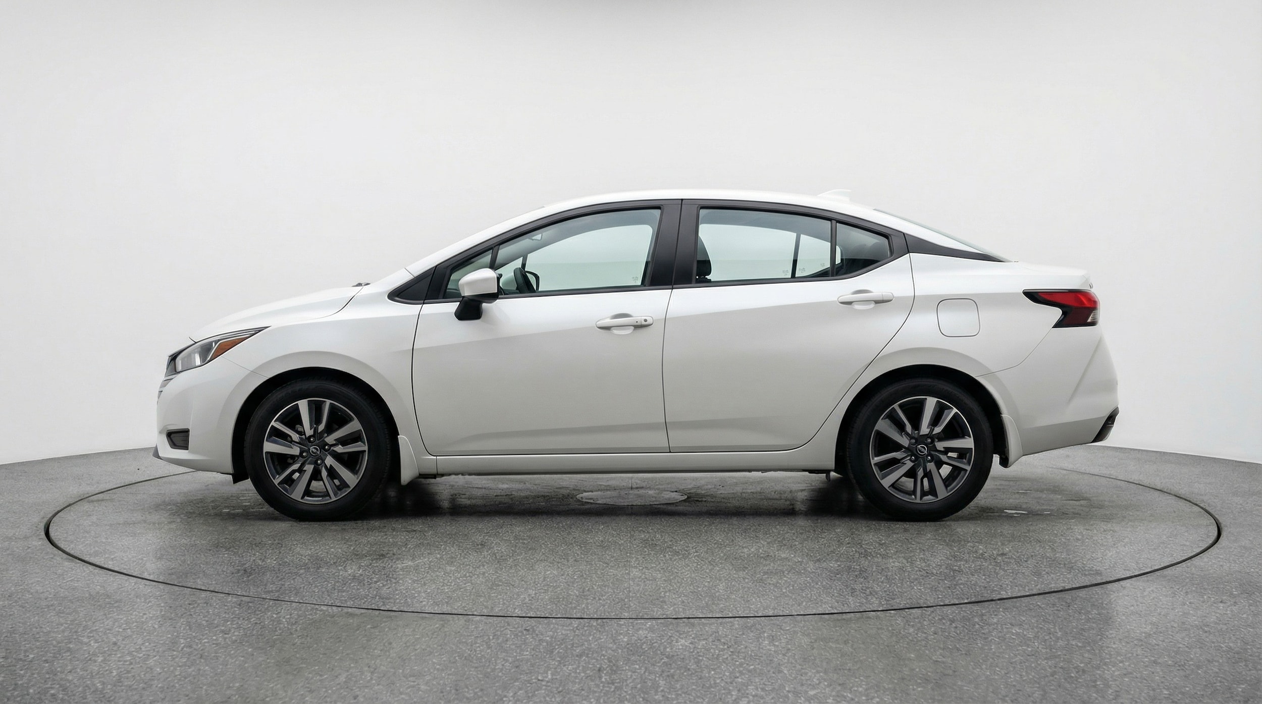 Thumbnail: 2025 Nissan Versa - 4