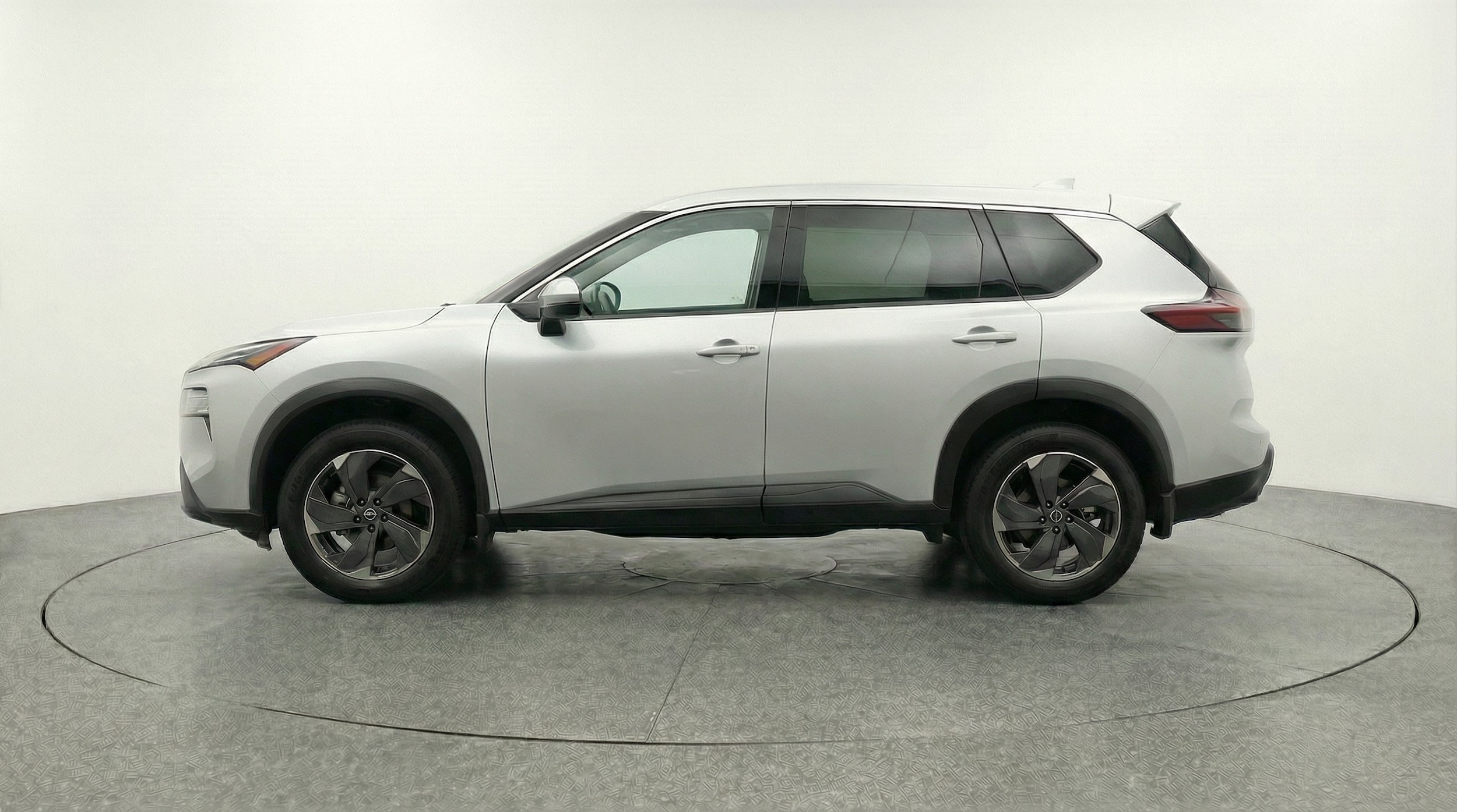 Thumbnail: 2025 Nissan Rogue - 4