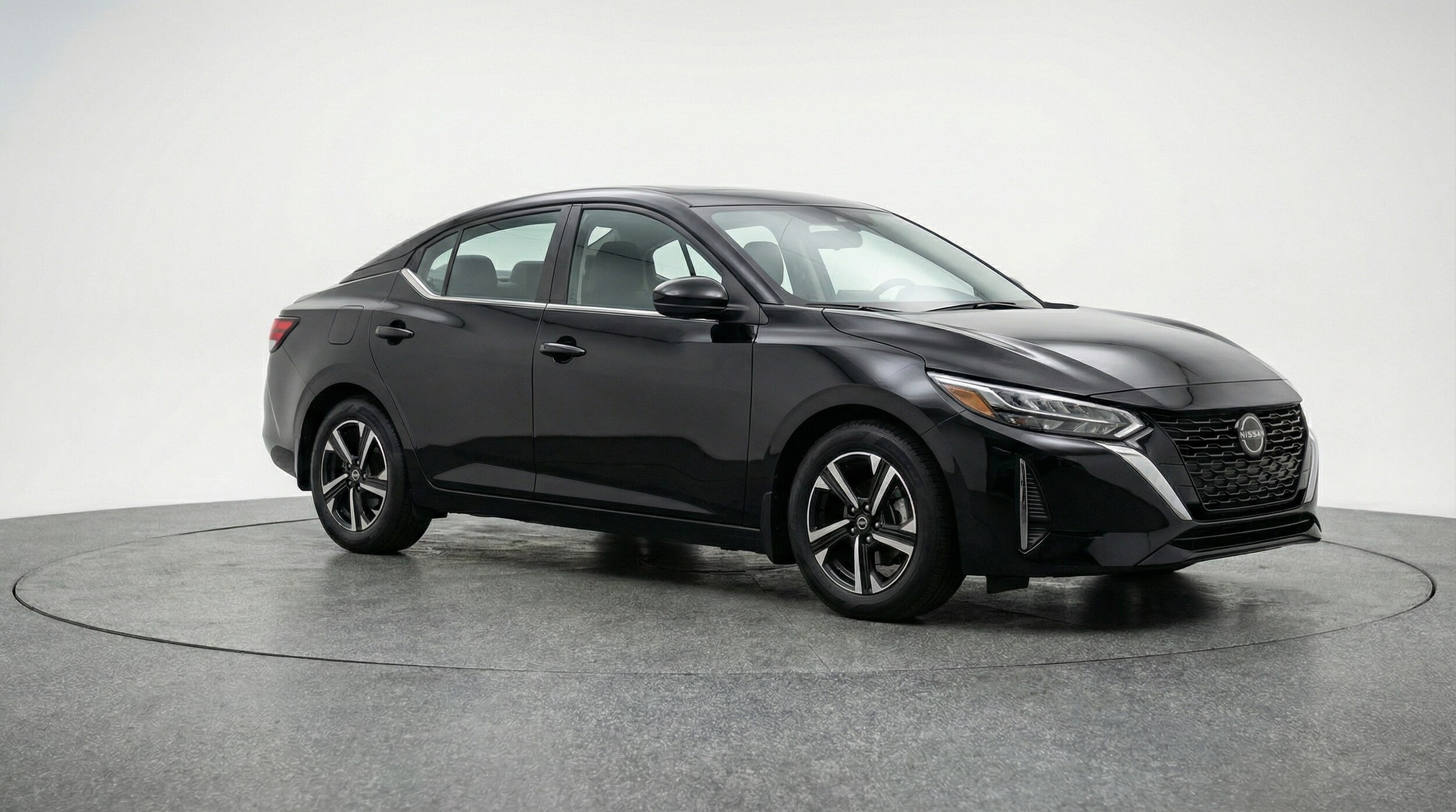 Thumbnail: 2025 Nissan Sentra - 1