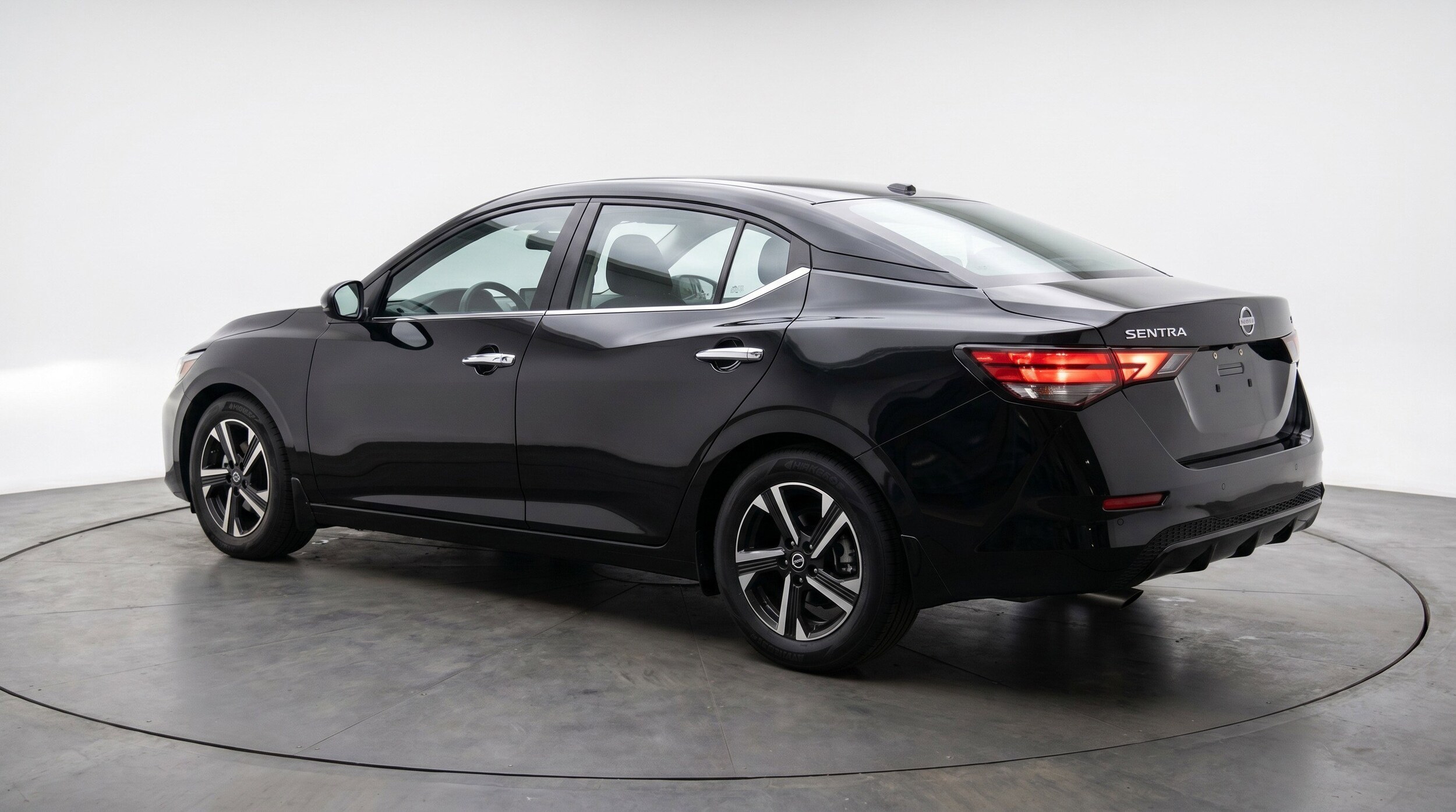 Thumbnail: 2025 Nissan Sentra - 6