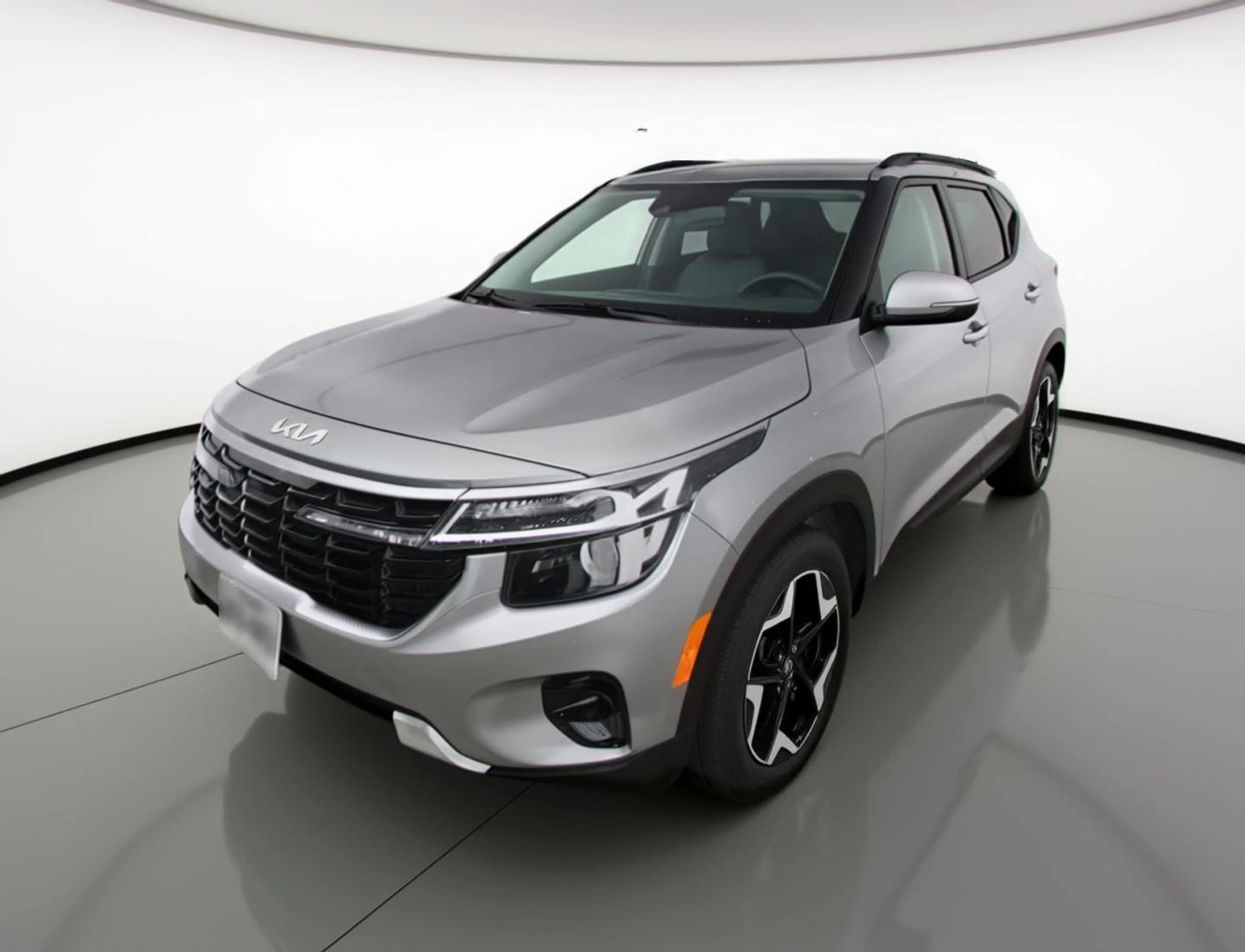 Thumbnail: 2025 Kia Seltos - 3