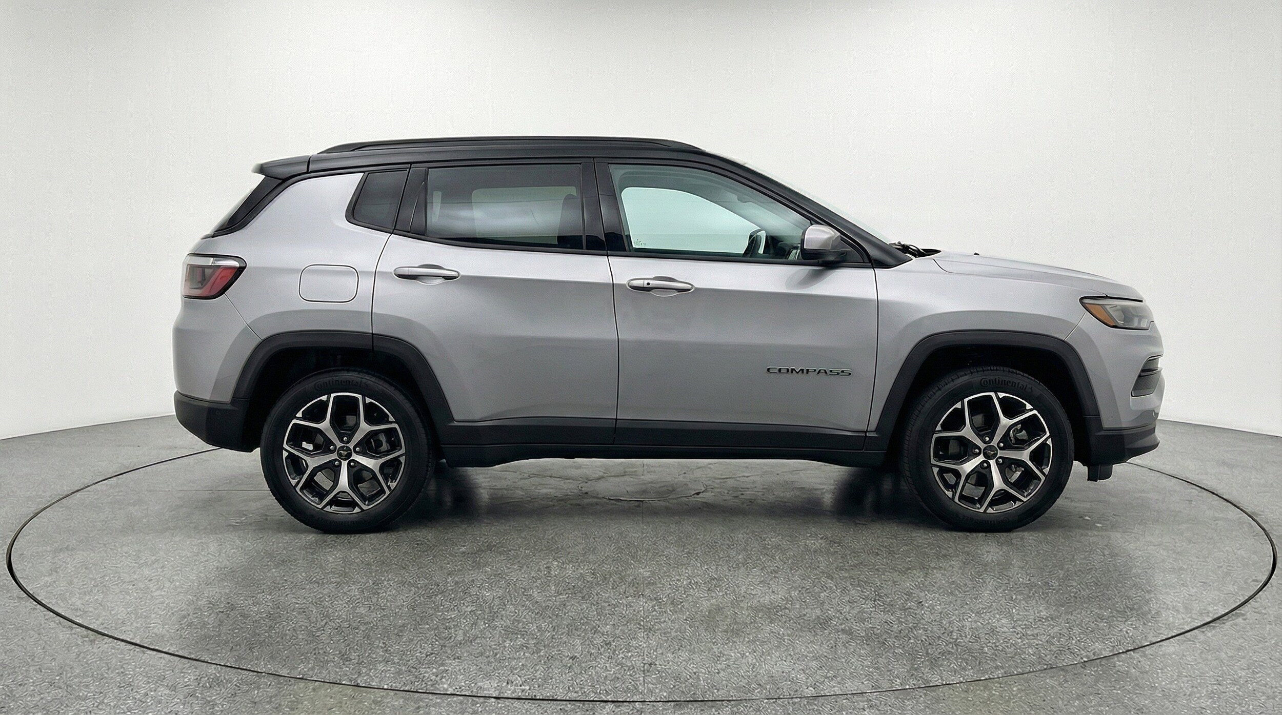 Thumbnail: 2025 Jeep Compass - 11