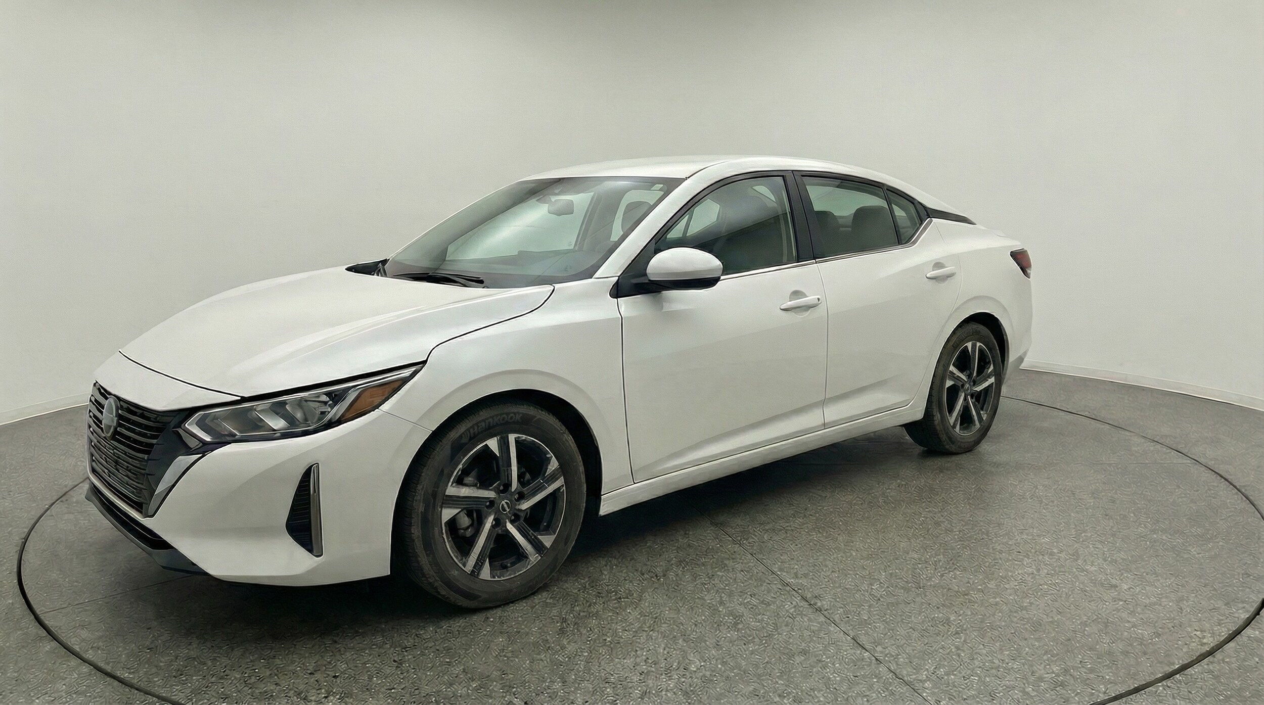 Thumbnail: 2025 Nissan Sentra - 3