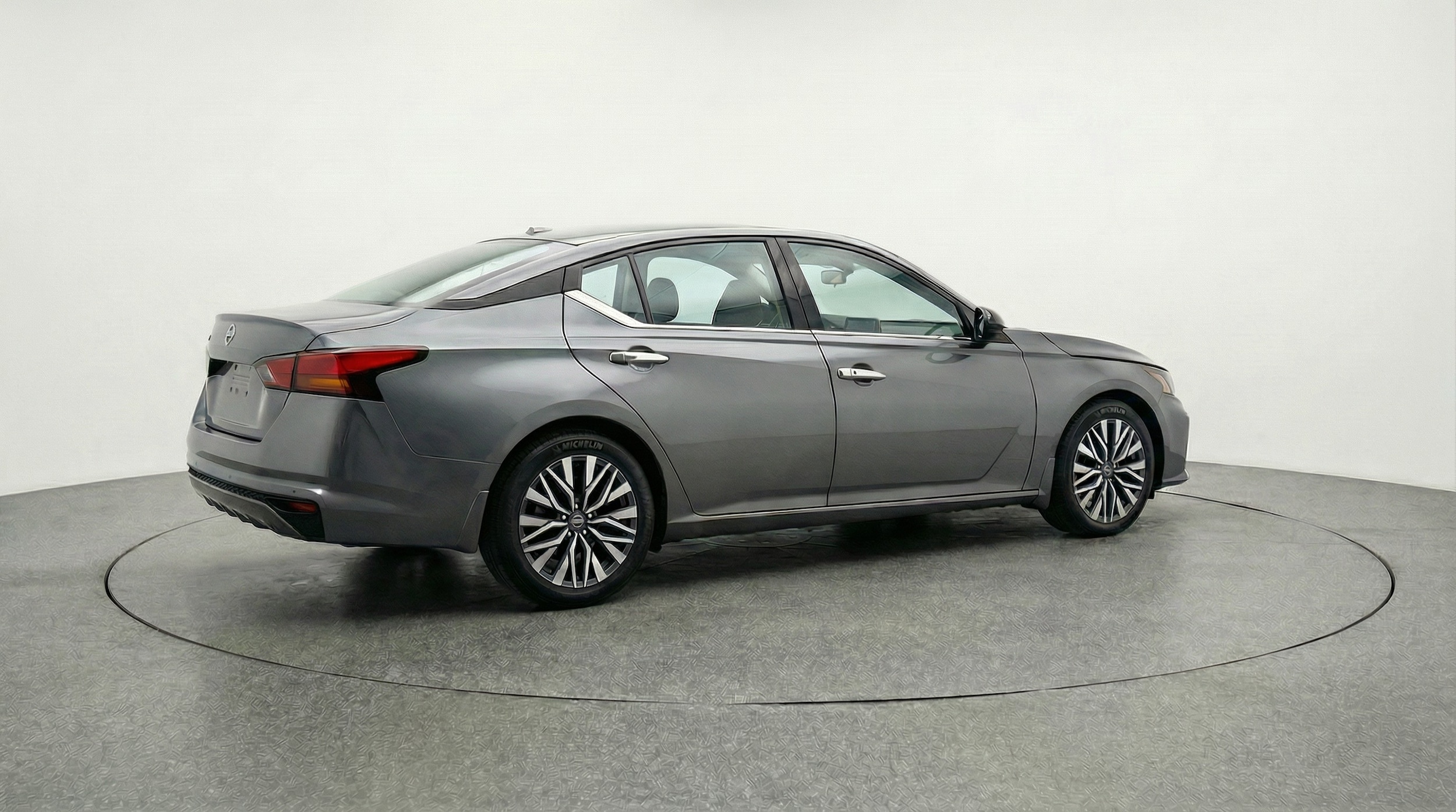 Thumbnail: 2025 Nissan Altima - 7