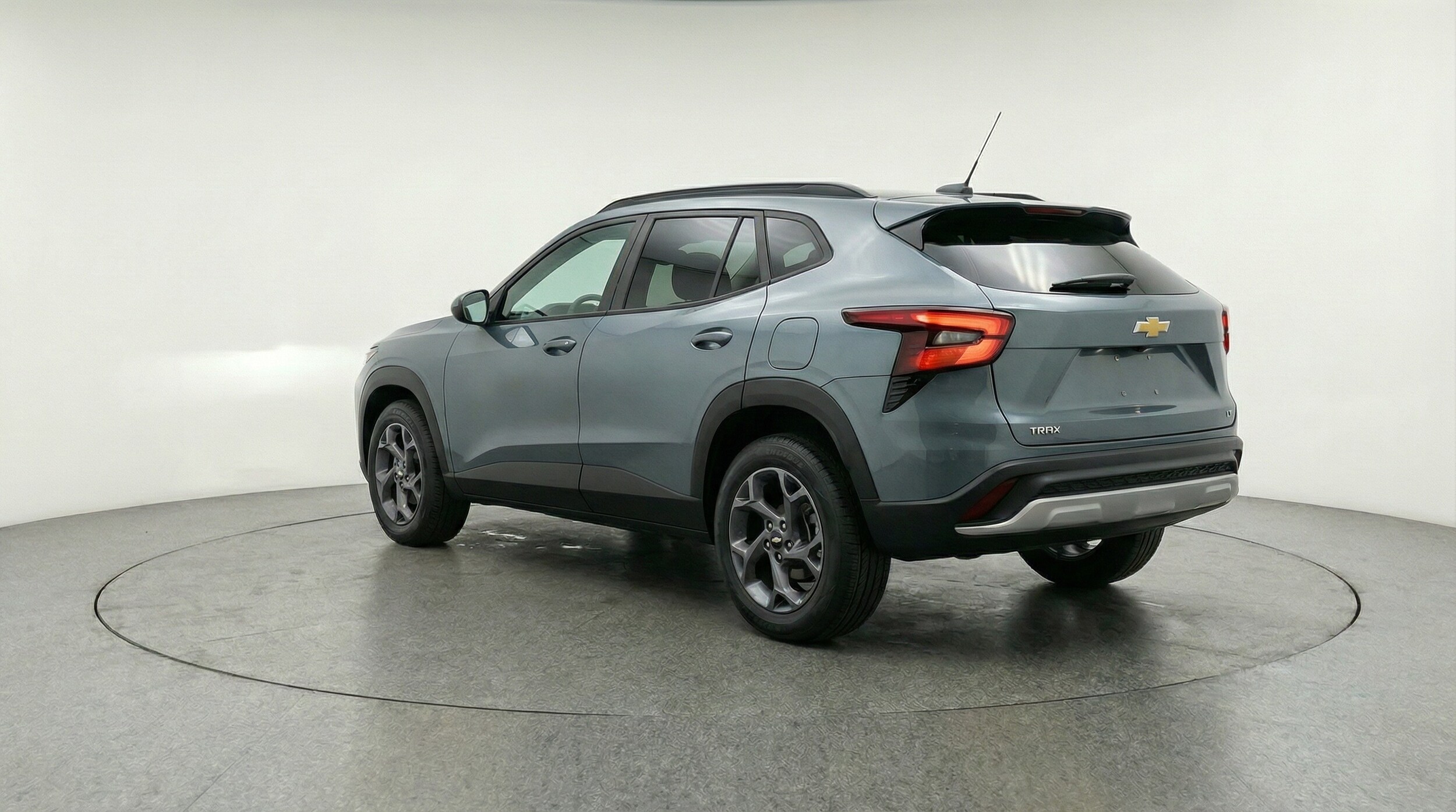 Thumbnail: 2025 Chevrolet Trax - 5