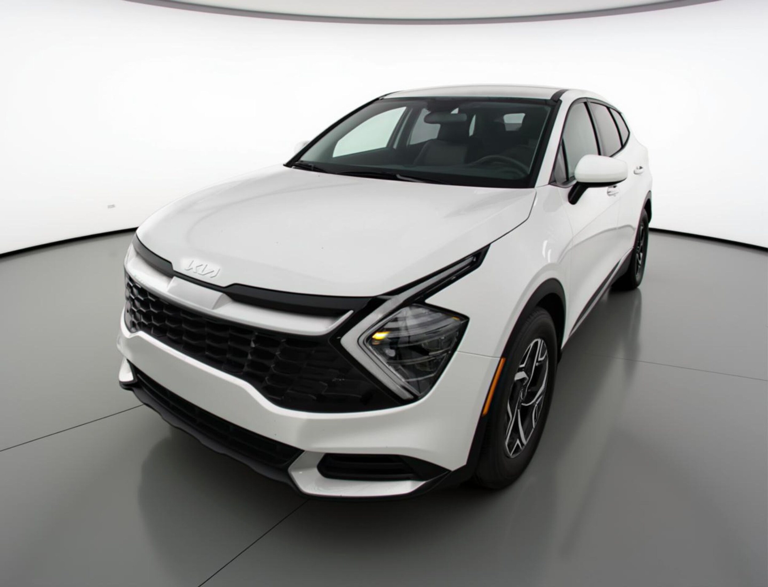 Thumbnail: 2025 Kia Sportage - 3