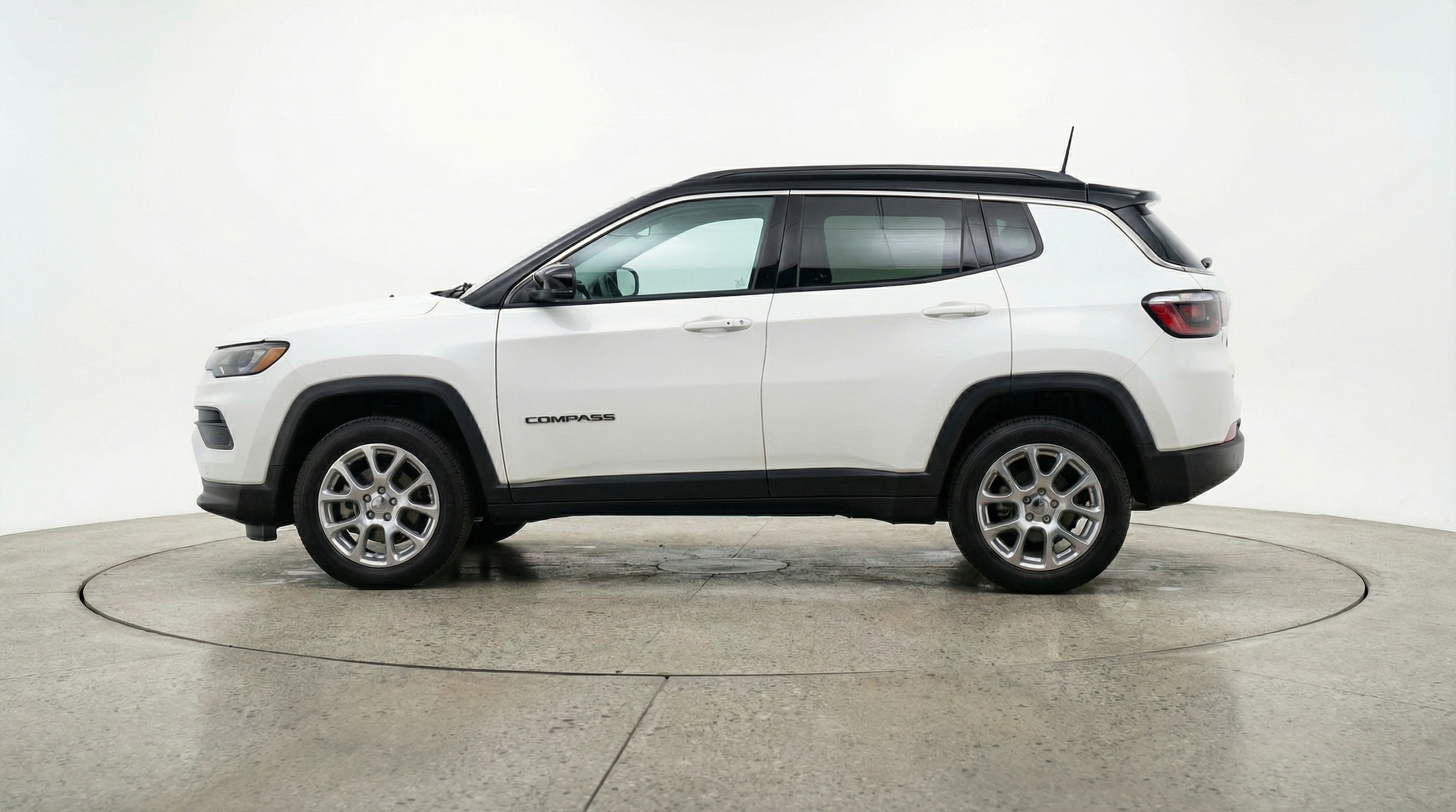 Thumbnail: 2025 Jeep Compass - 4