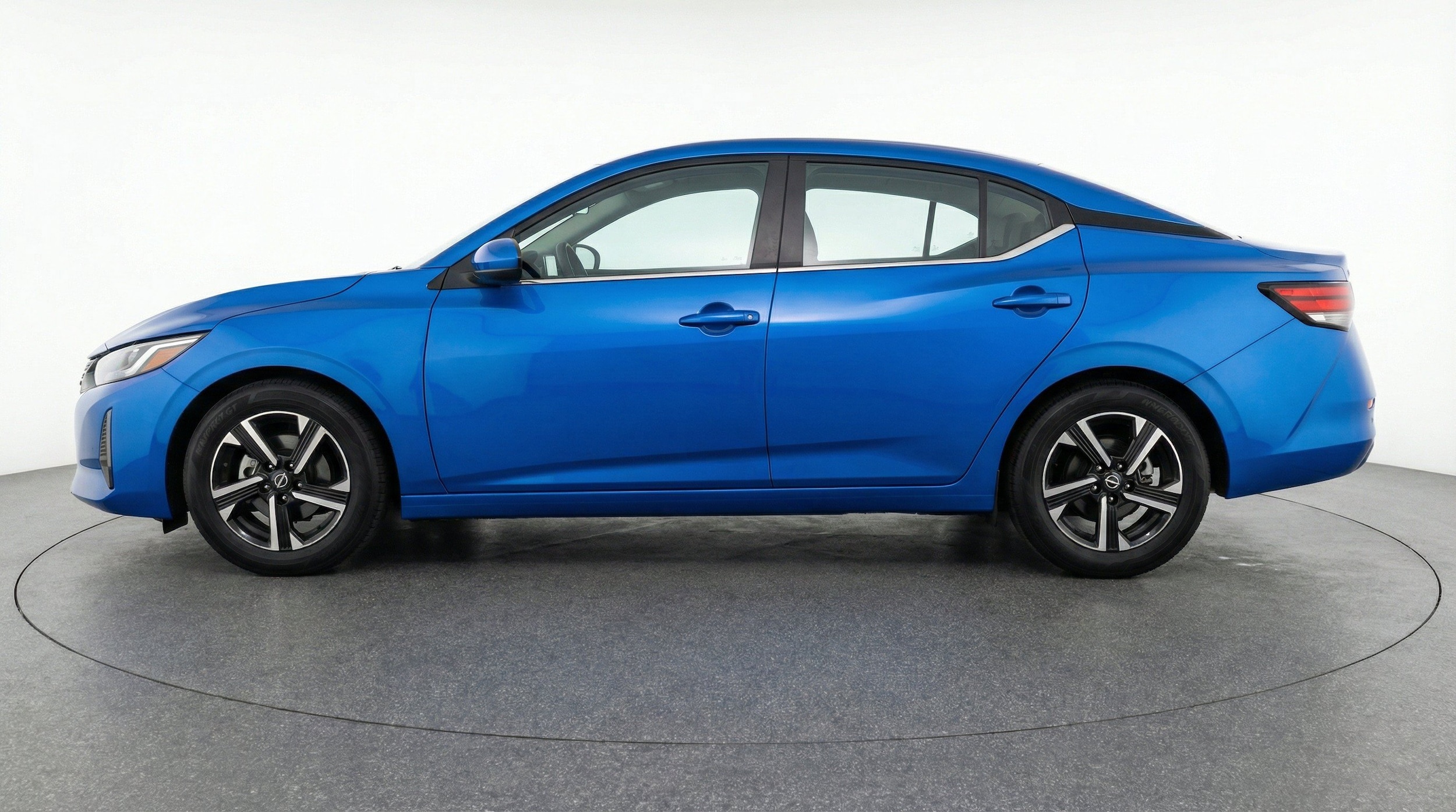 Thumbnail: 2025 Nissan Sentra - 5