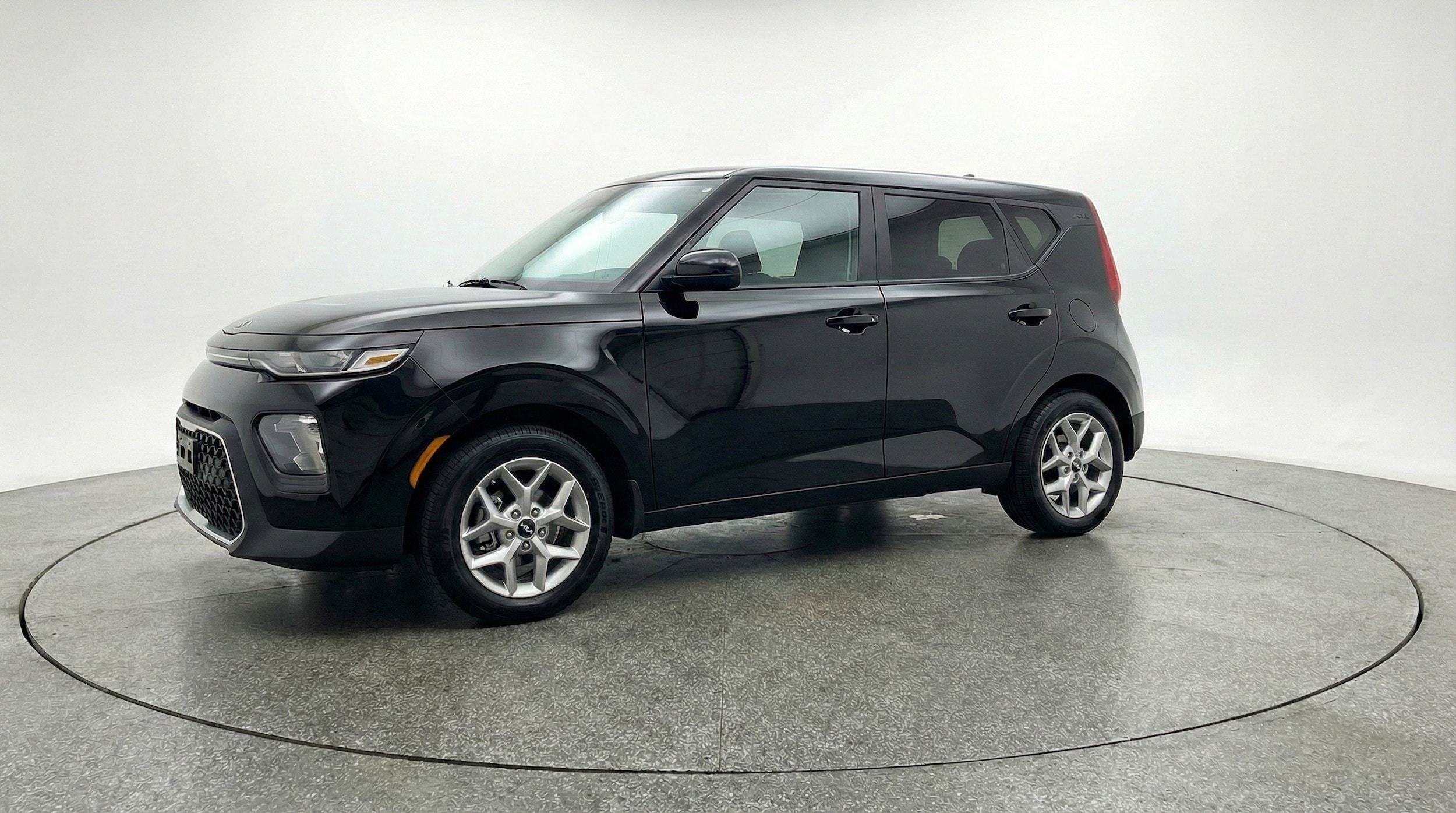 Thumbnail: 2025 Kia Soul - 3