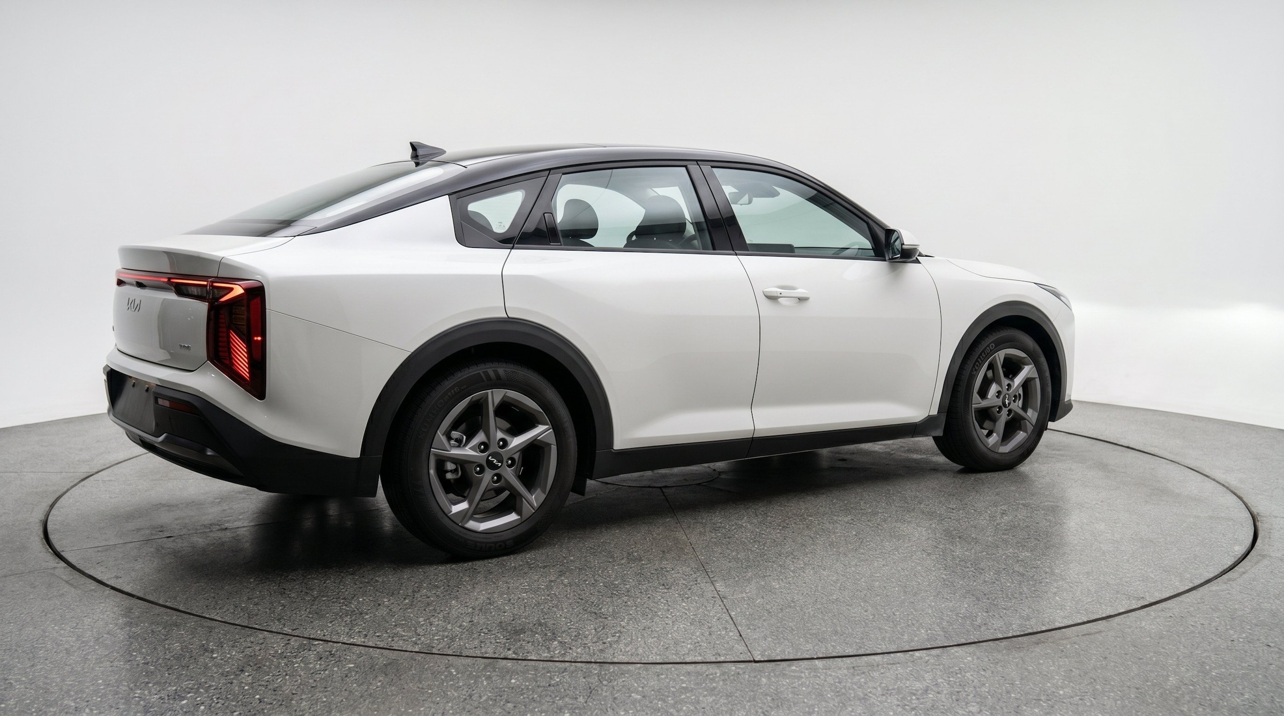 Thumbnail: 2025 Kia K4 - 9