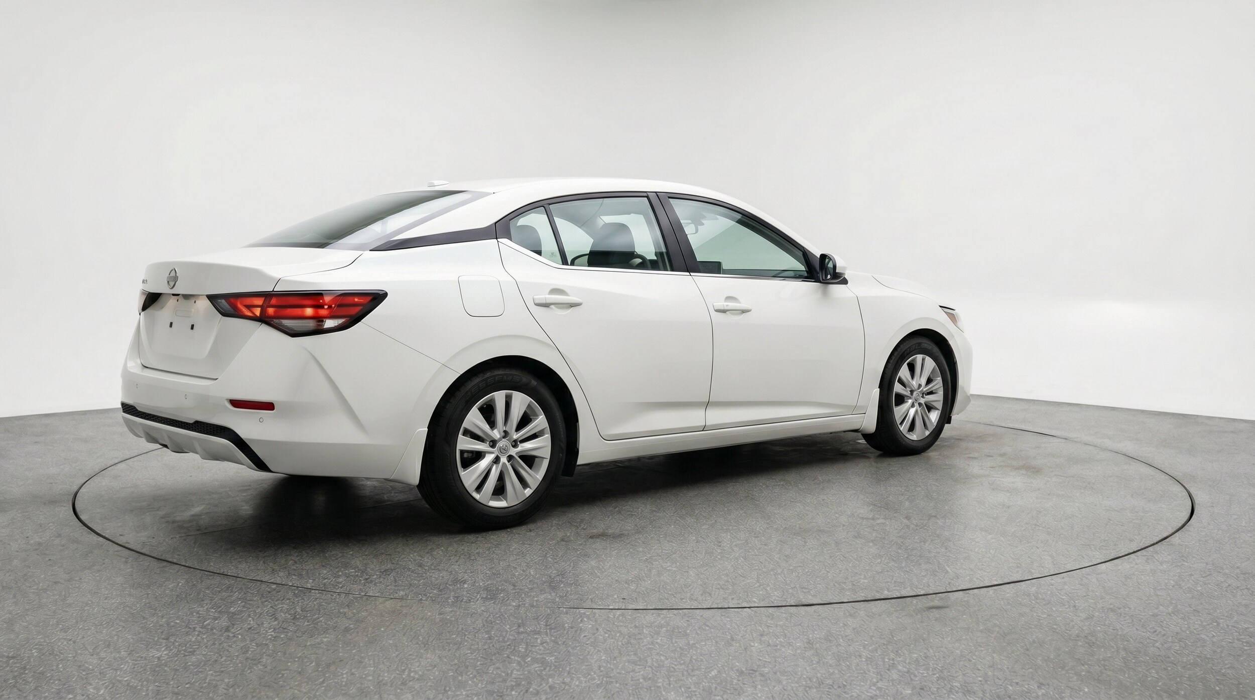 Thumbnail: 2025 Nissan Sentra - 9