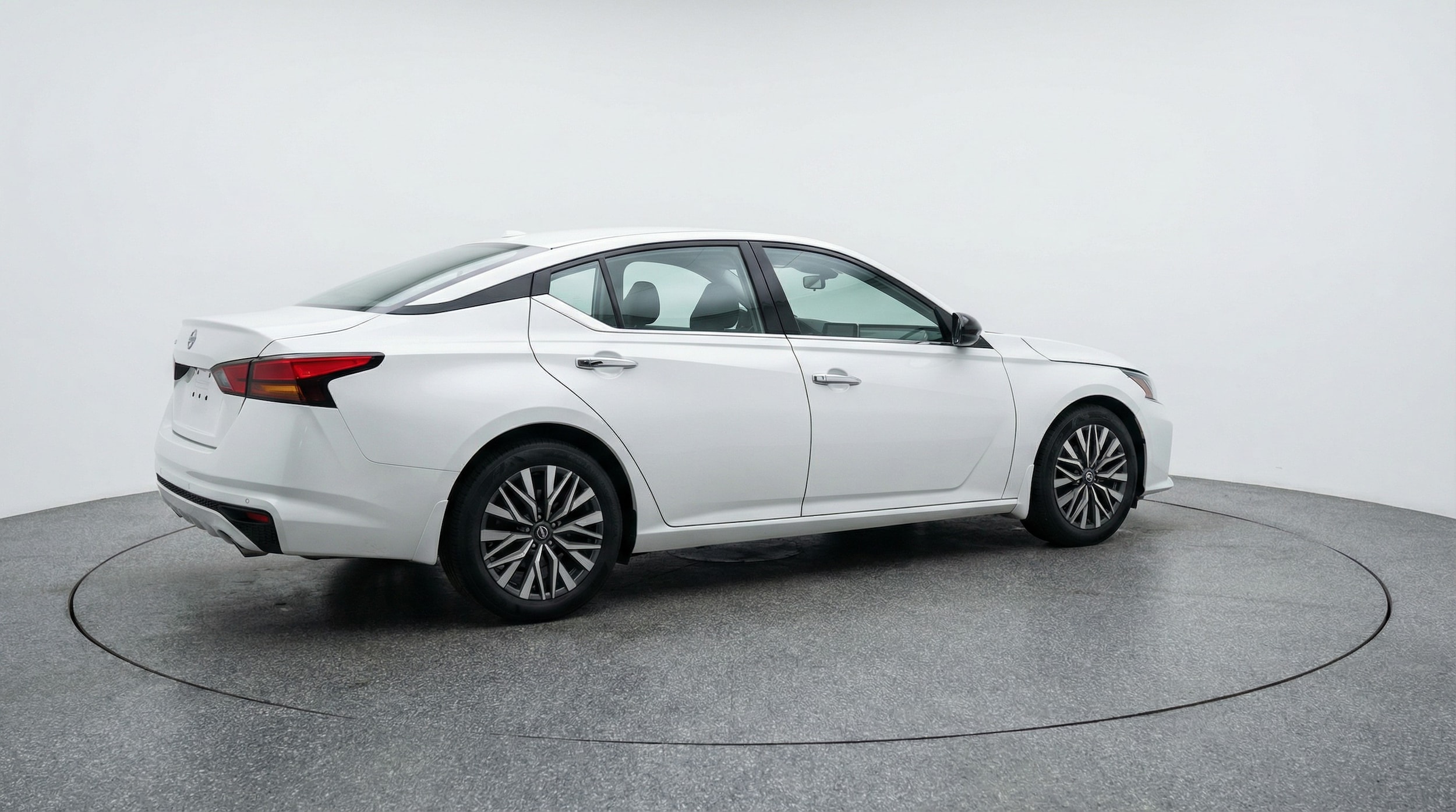 Thumbnail: 2025 Nissan Altima - 7