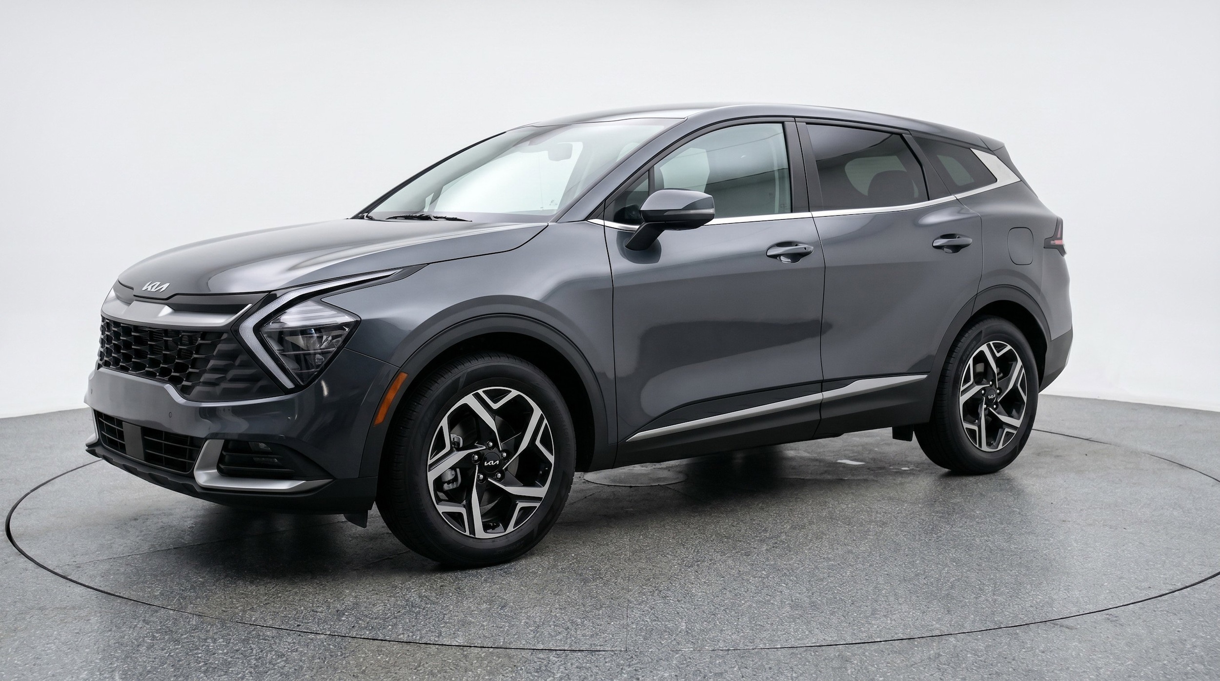 Thumbnail: 2025 Kia Sportage - 3