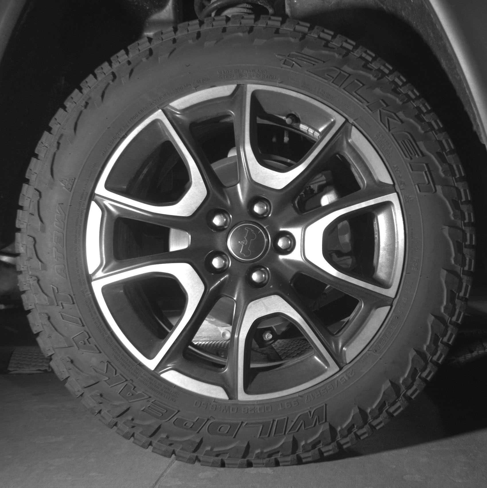 Thumbnail: 2025 Jeep Compass - 15