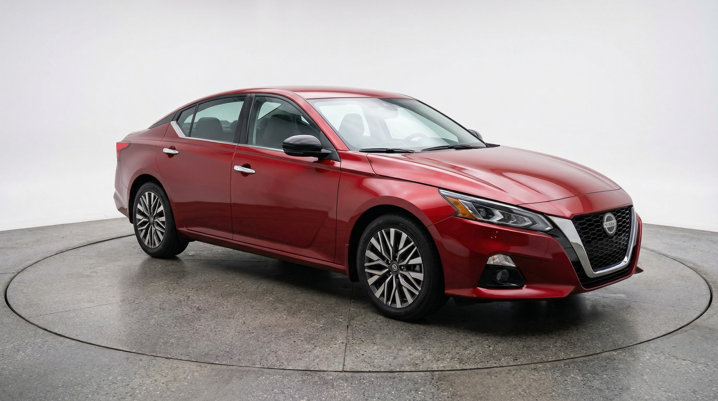 Thumbnail: 2025 Nissan Altima - 1