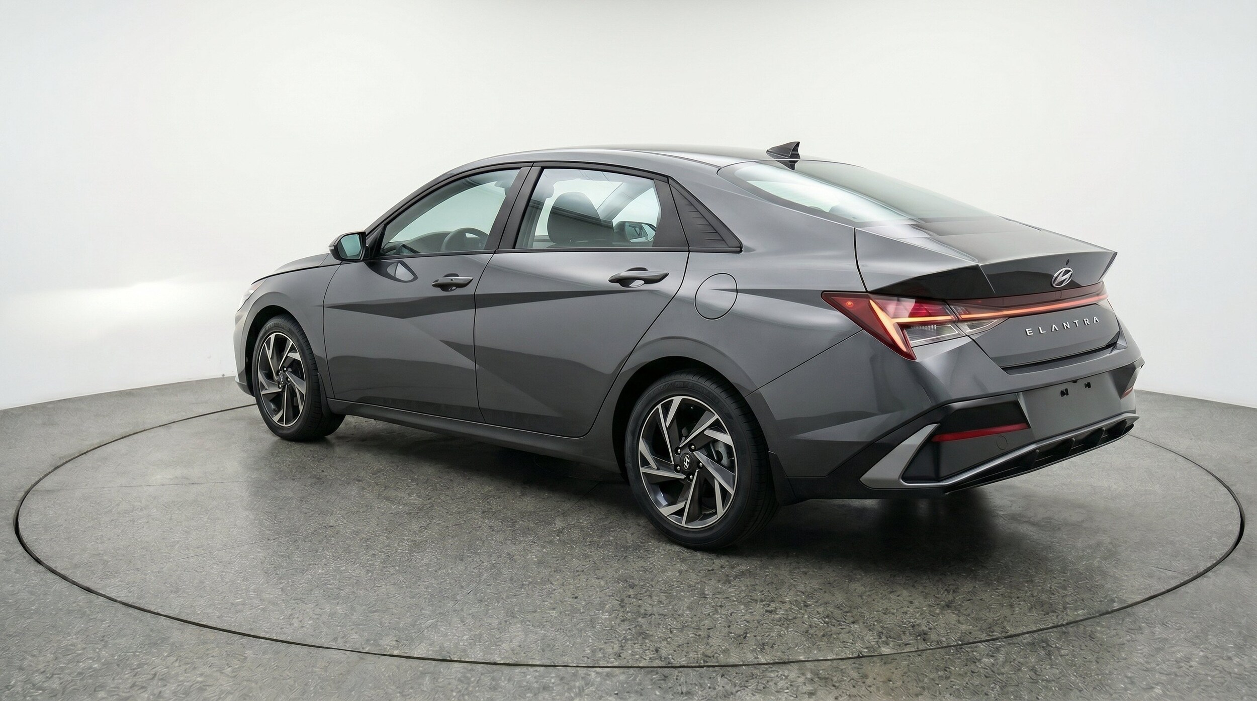 Thumbnail: 2025 Hyundai Elantra - 6