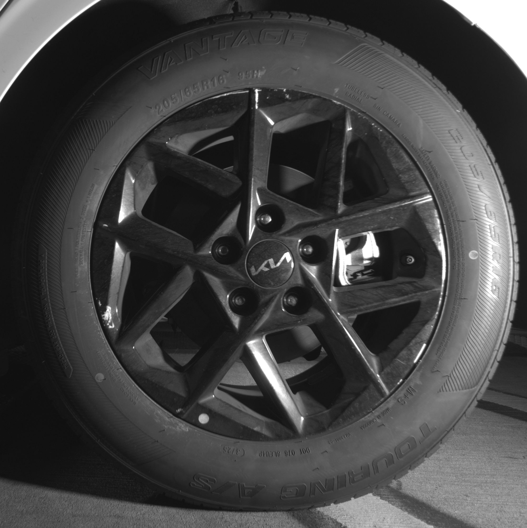 Thumbnail: 2025 Kia K5 - 14