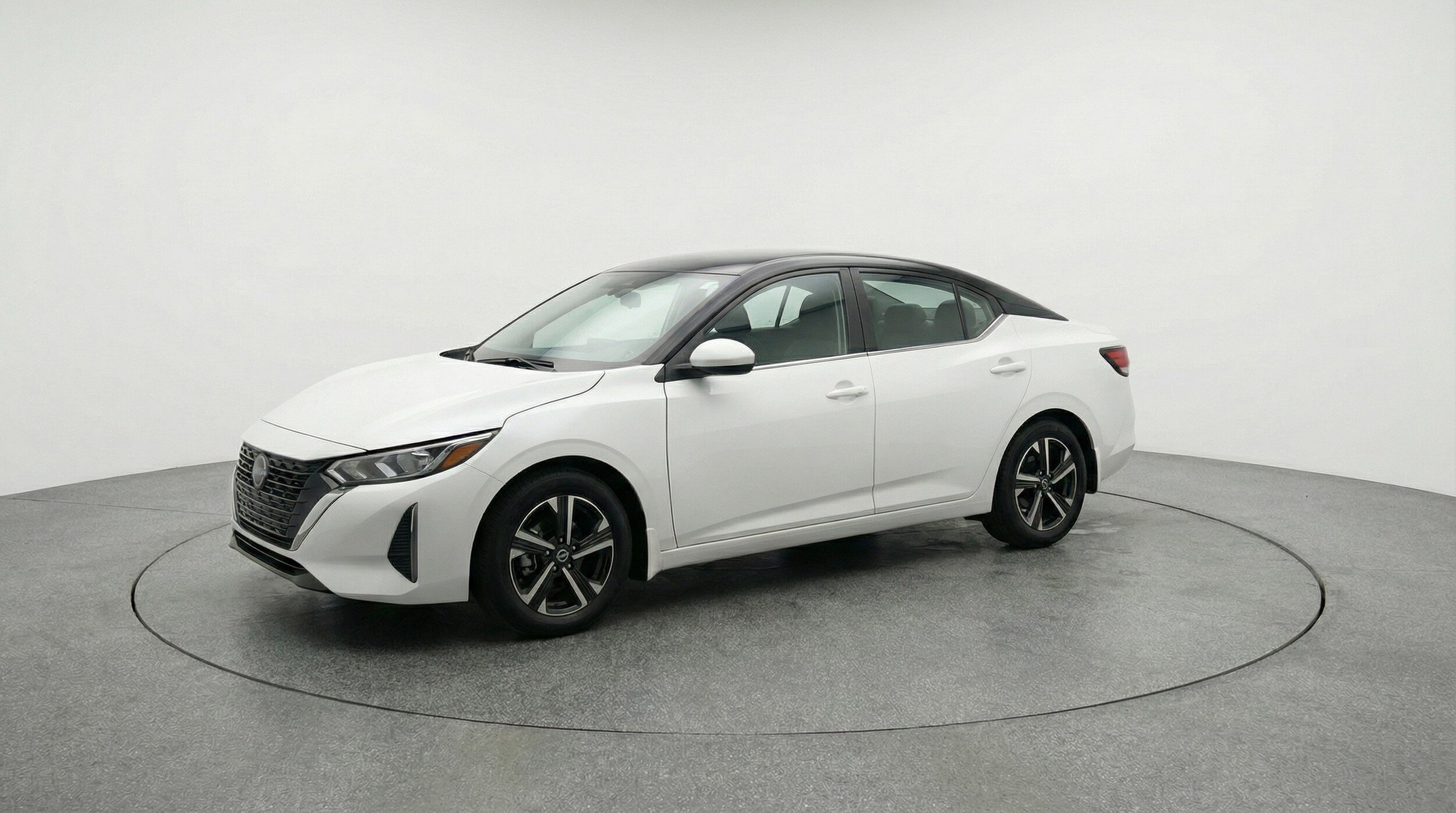 Thumbnail: 2025 Nissan Sentra - 3