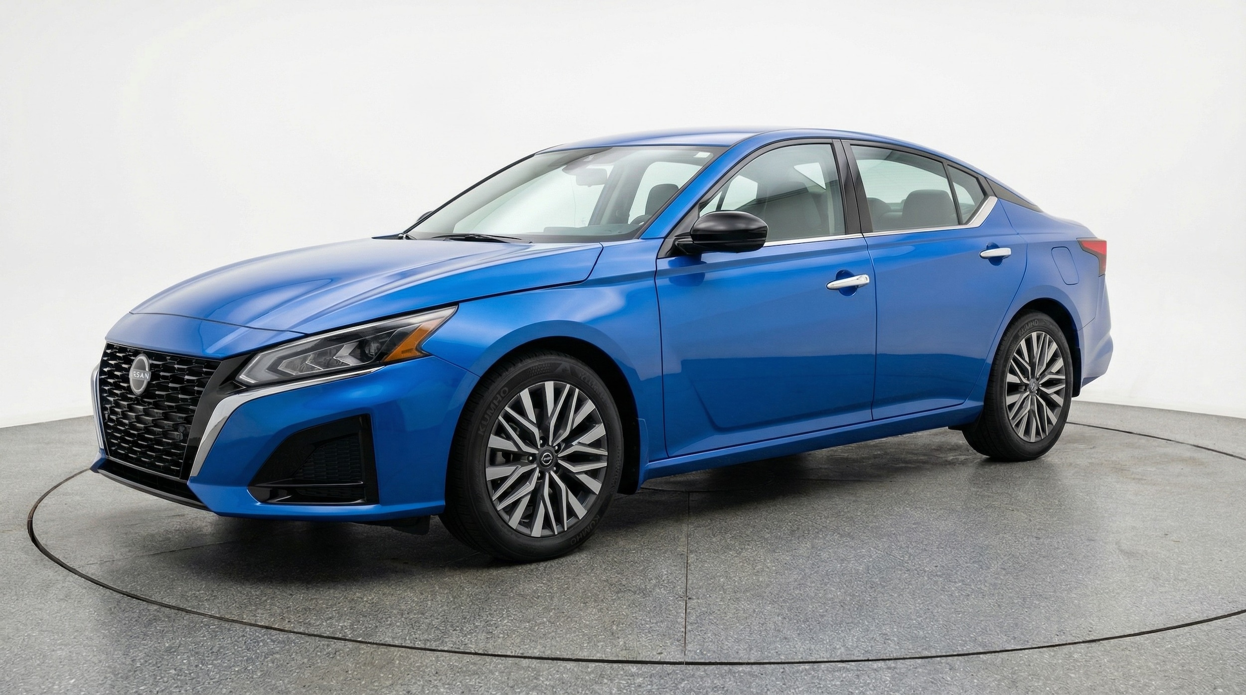 Thumbnail: 2025 Nissan Altima - 3