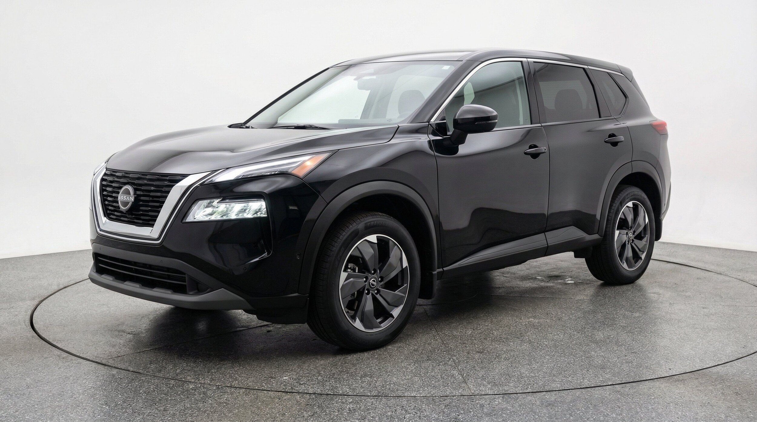 Thumbnail: 2025 Nissan Rogue - 3