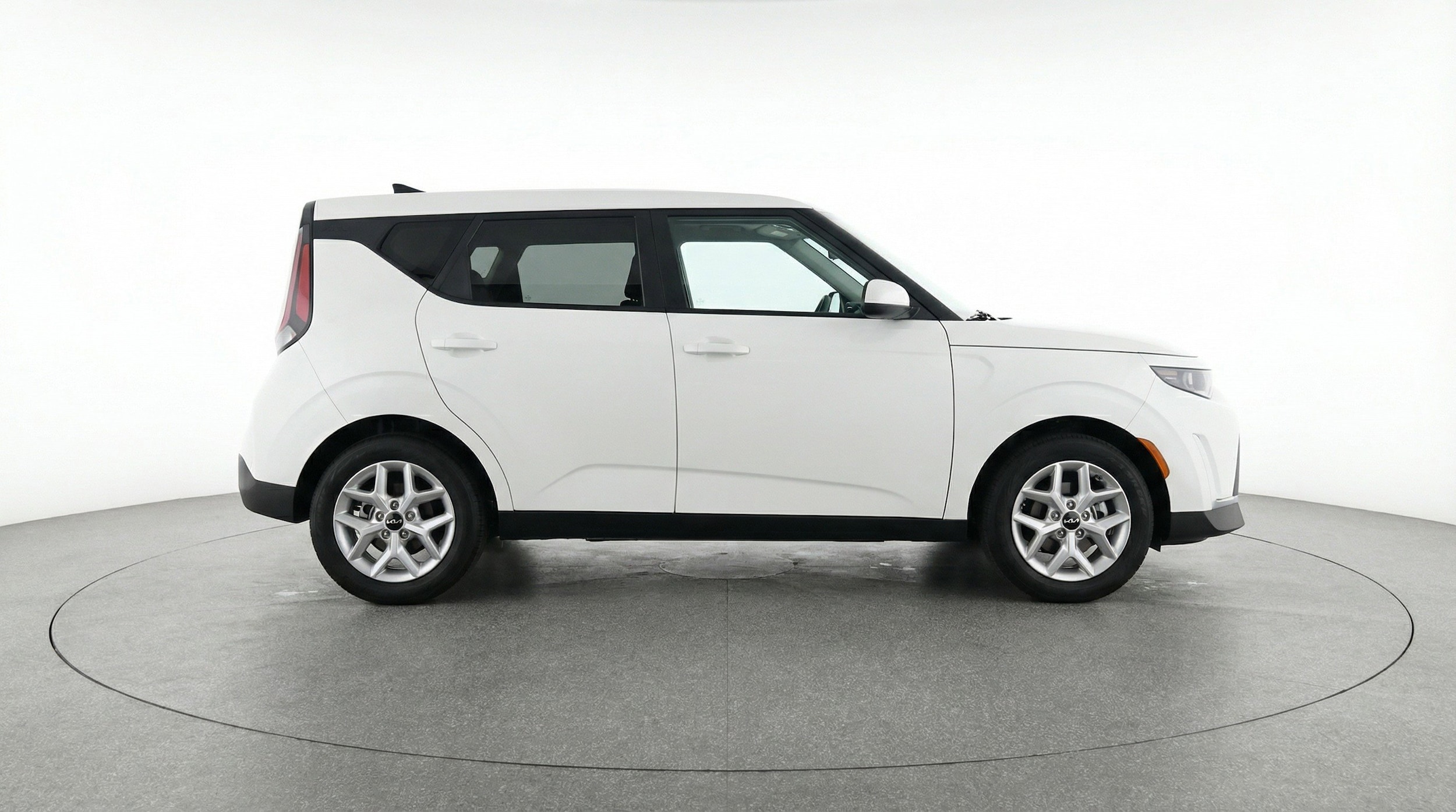 Thumbnail: 2025 Kia Soul - 11