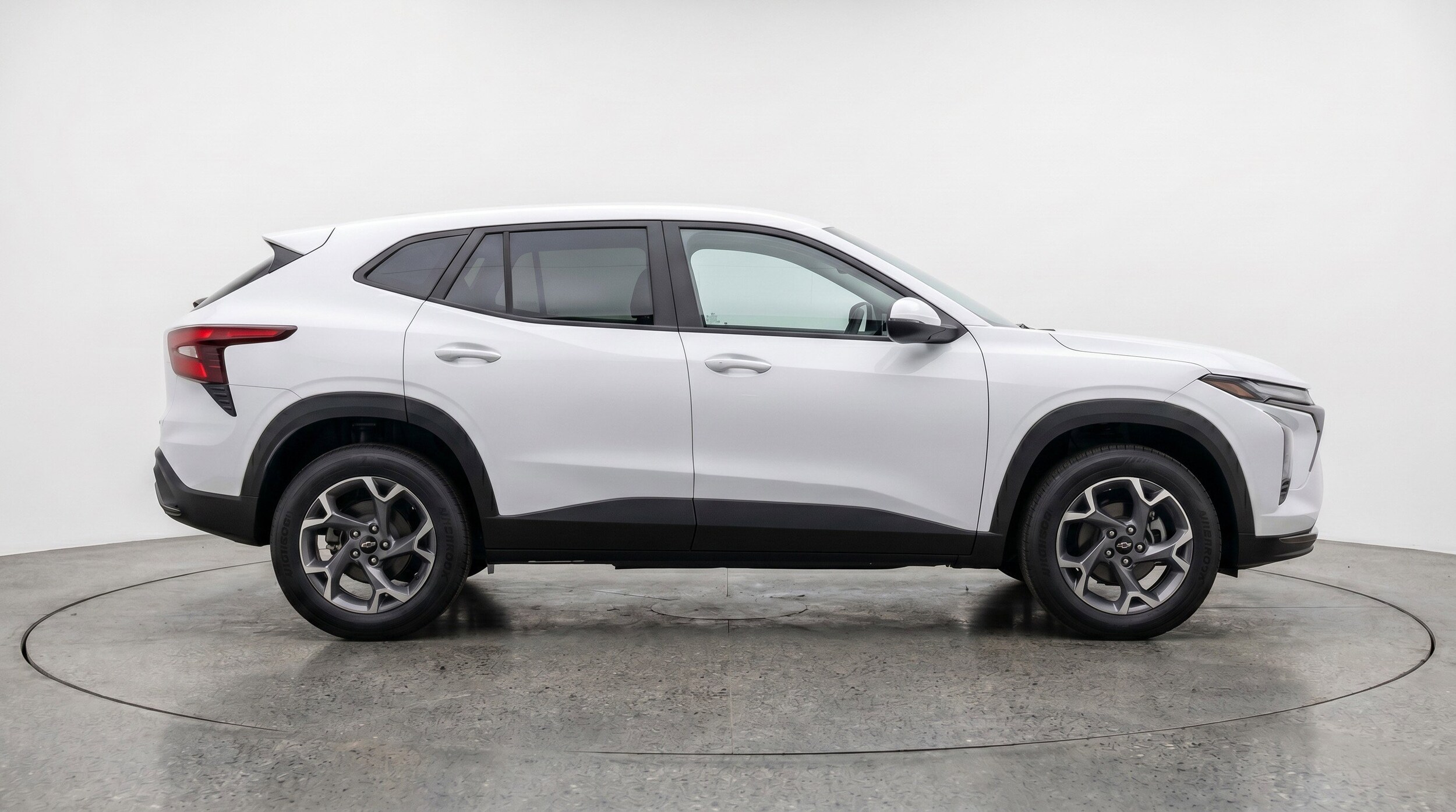 Thumbnail: 2025 Chevrolet Trax - 11
