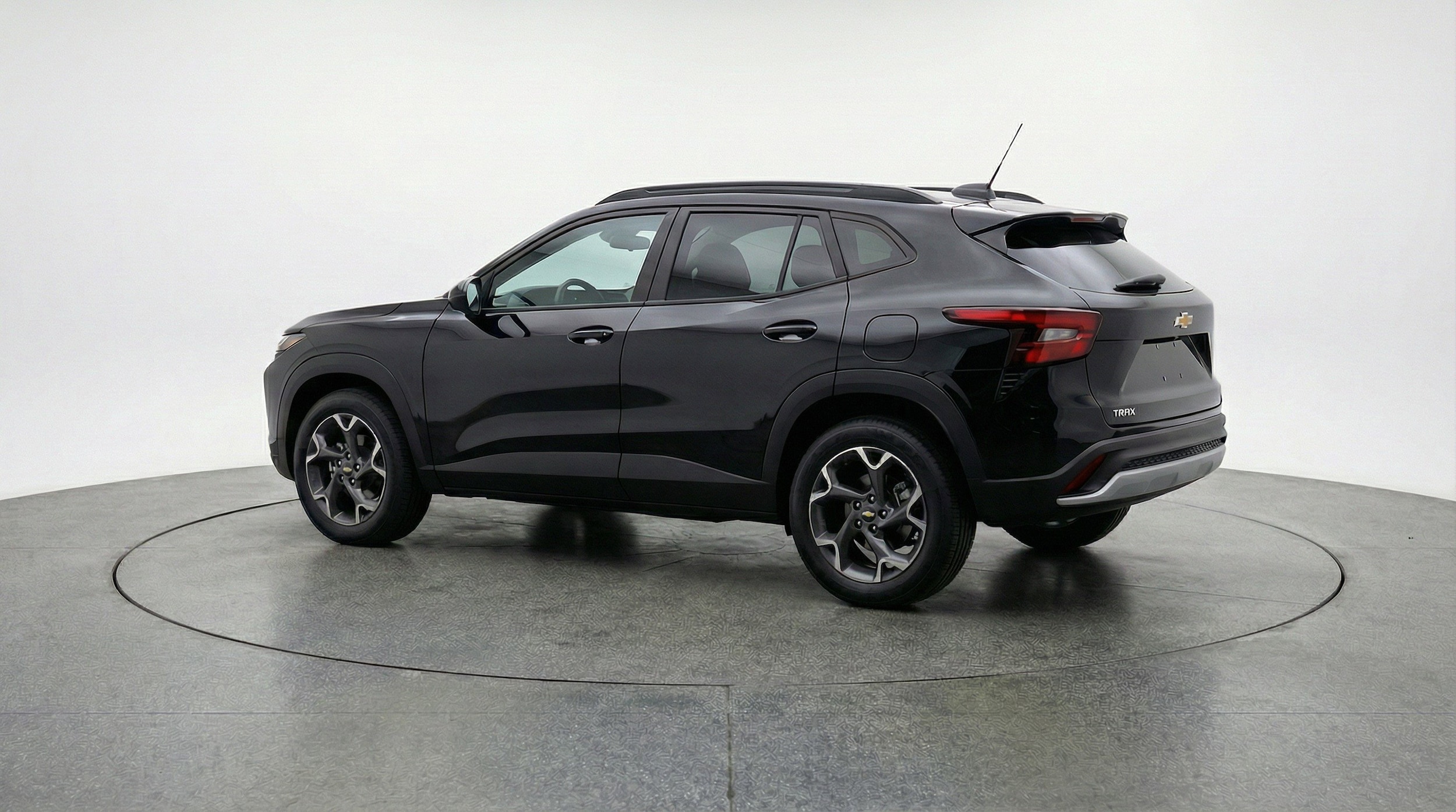 Thumbnail: 2025 Chevrolet Trax - 6