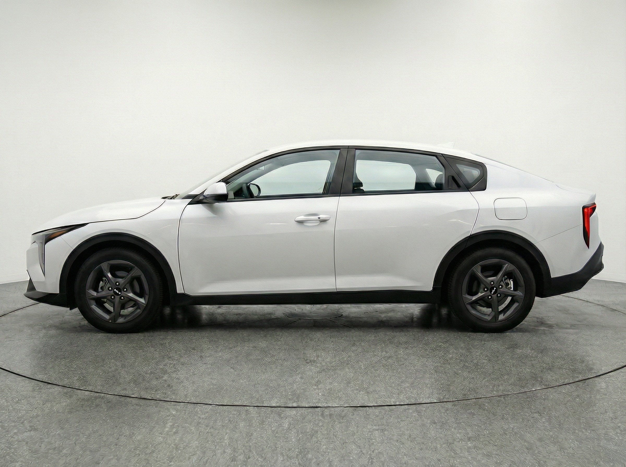 Thumbnail: 2025 Kia K4 - 4