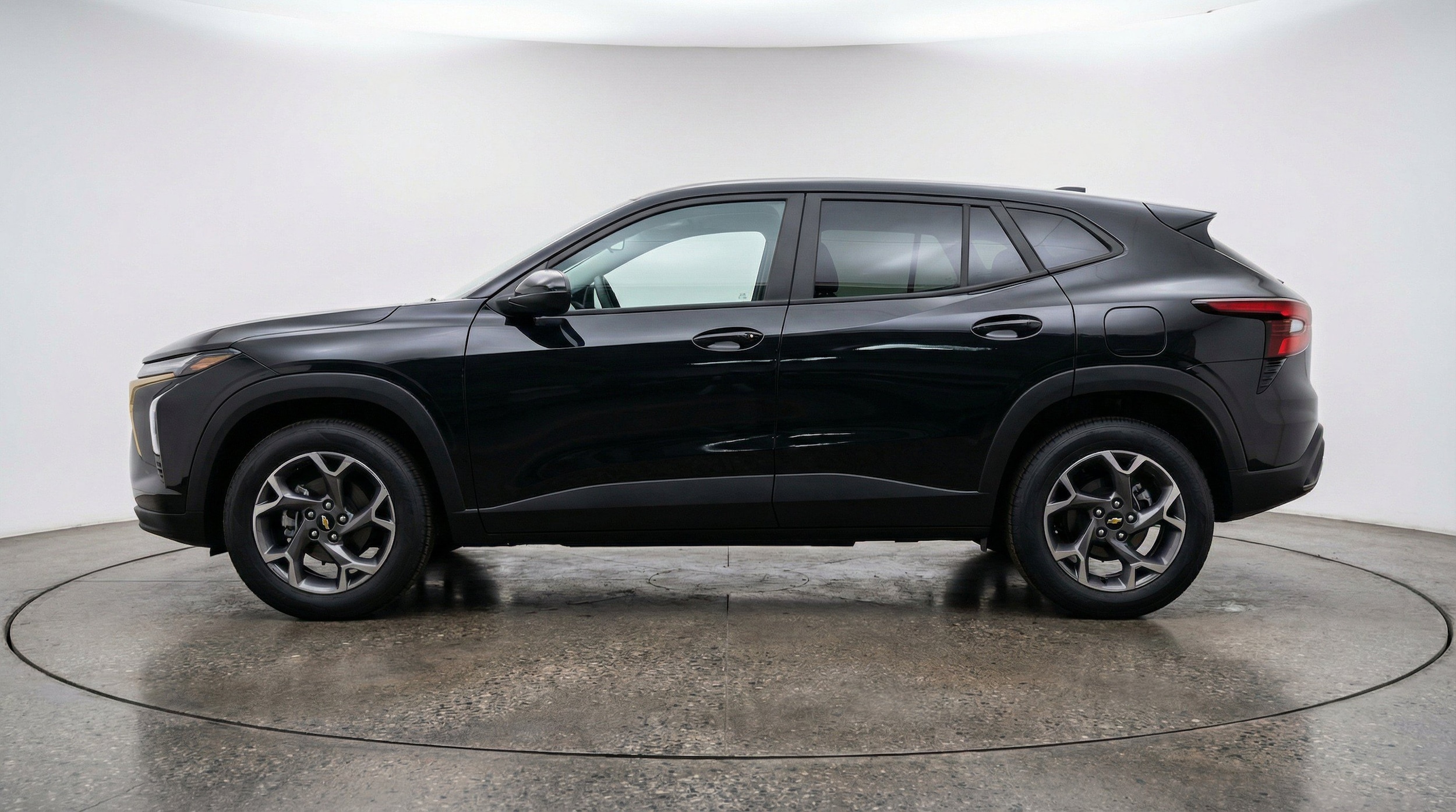 Thumbnail: 2025 Chevrolet Trax - 5