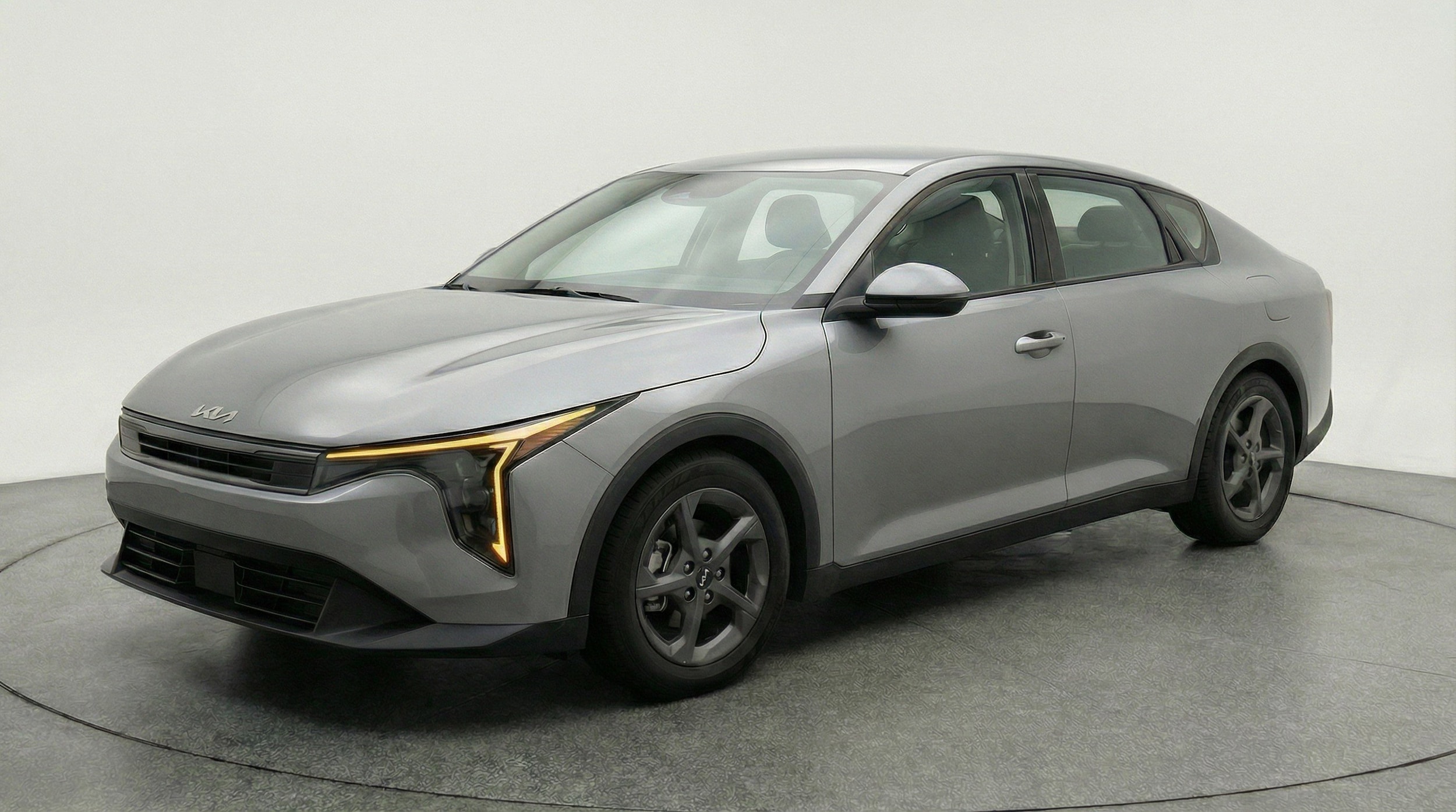 Thumbnail: 2025 Kia K4 - 3