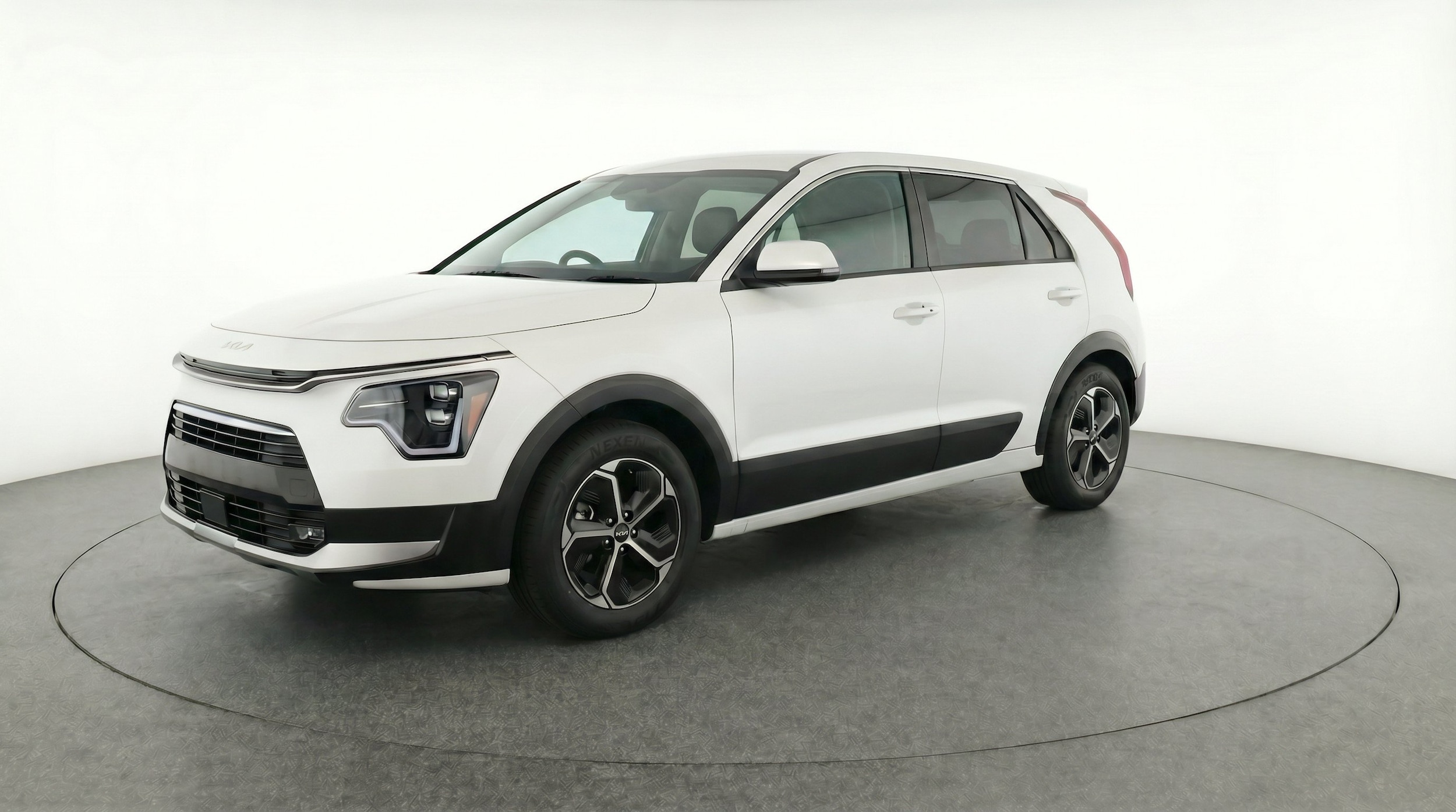 Thumbnail: 2026 Kia Niro - 3