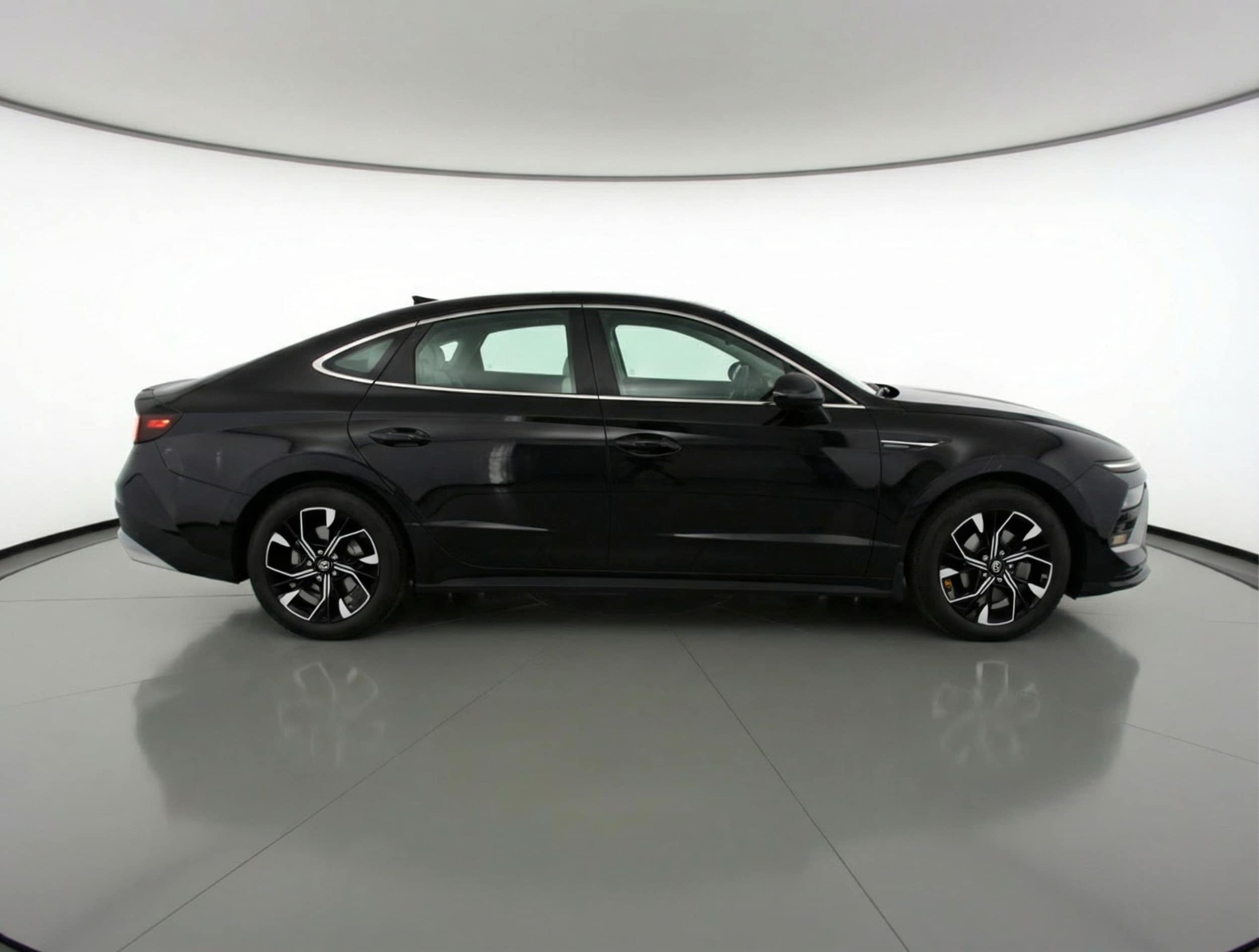 Thumbnail: 2025 Hyundai Sonata - 8