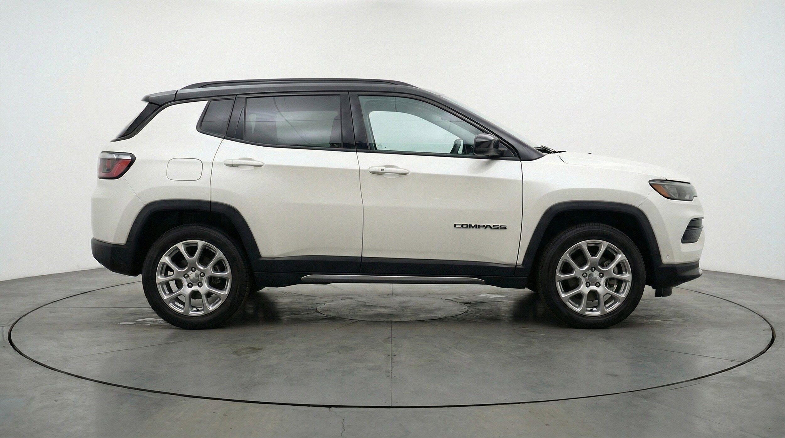 Thumbnail: 2025 Jeep Compass - 11