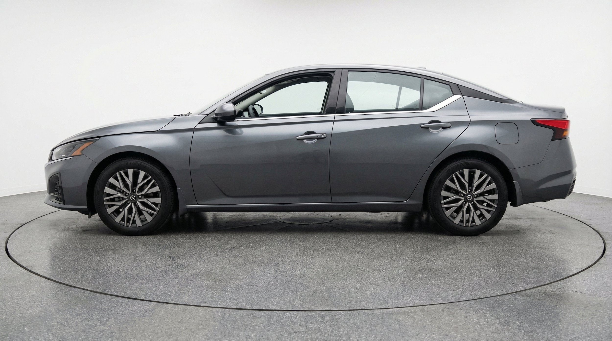 Thumbnail: 2026 Nissan Altima - 5
