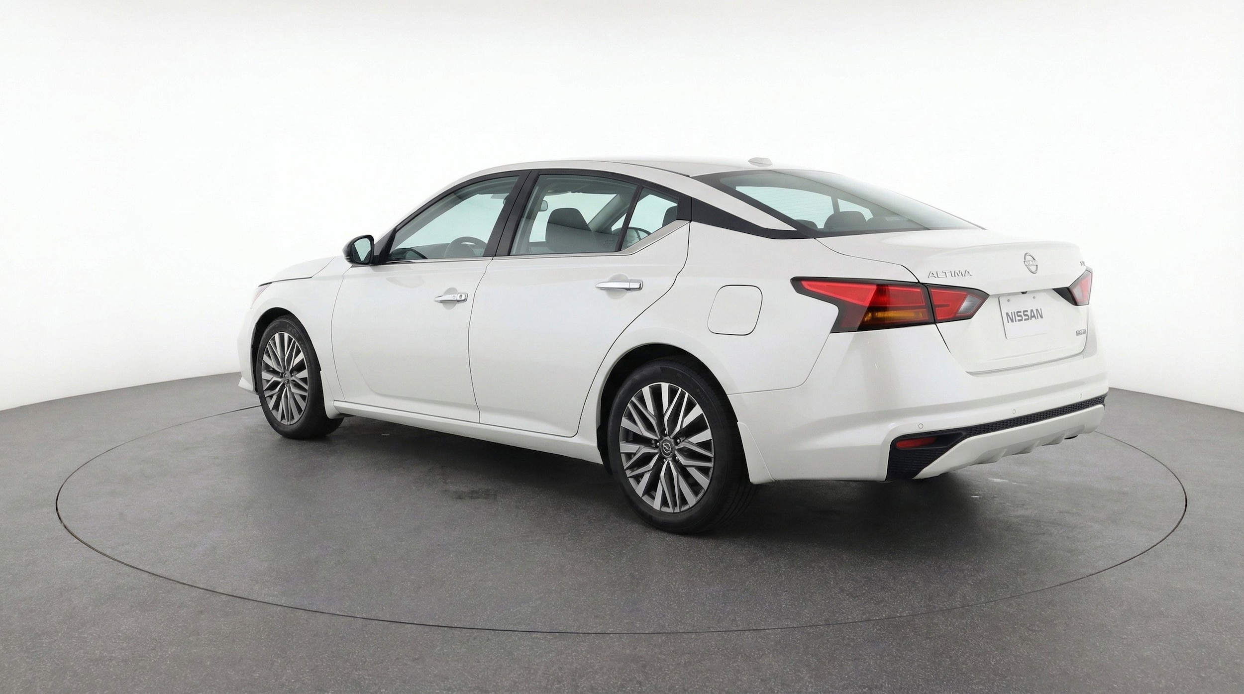 Thumbnail: 2025 Nissan Altima - 6