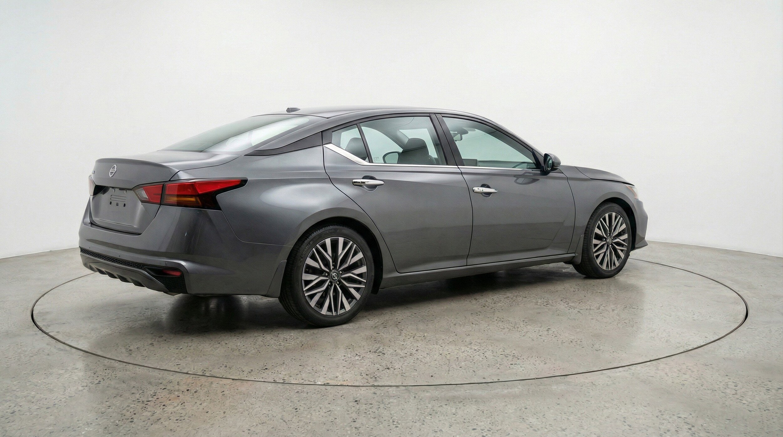 Thumbnail: 2025 Nissan Altima - 9