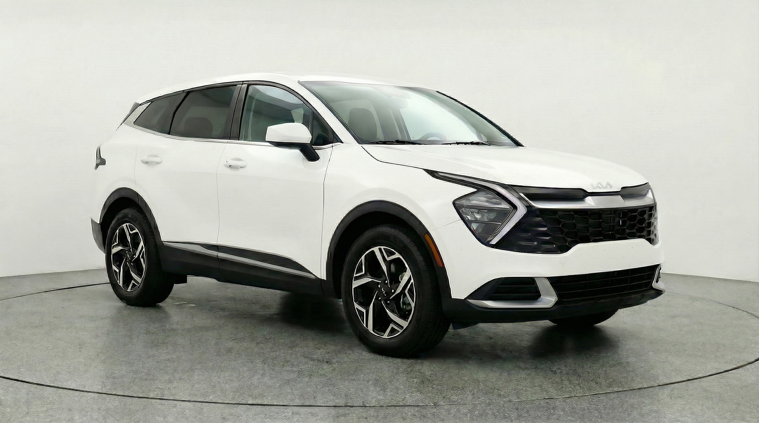 Thumbnail: 2025 Kia Sportage - 1