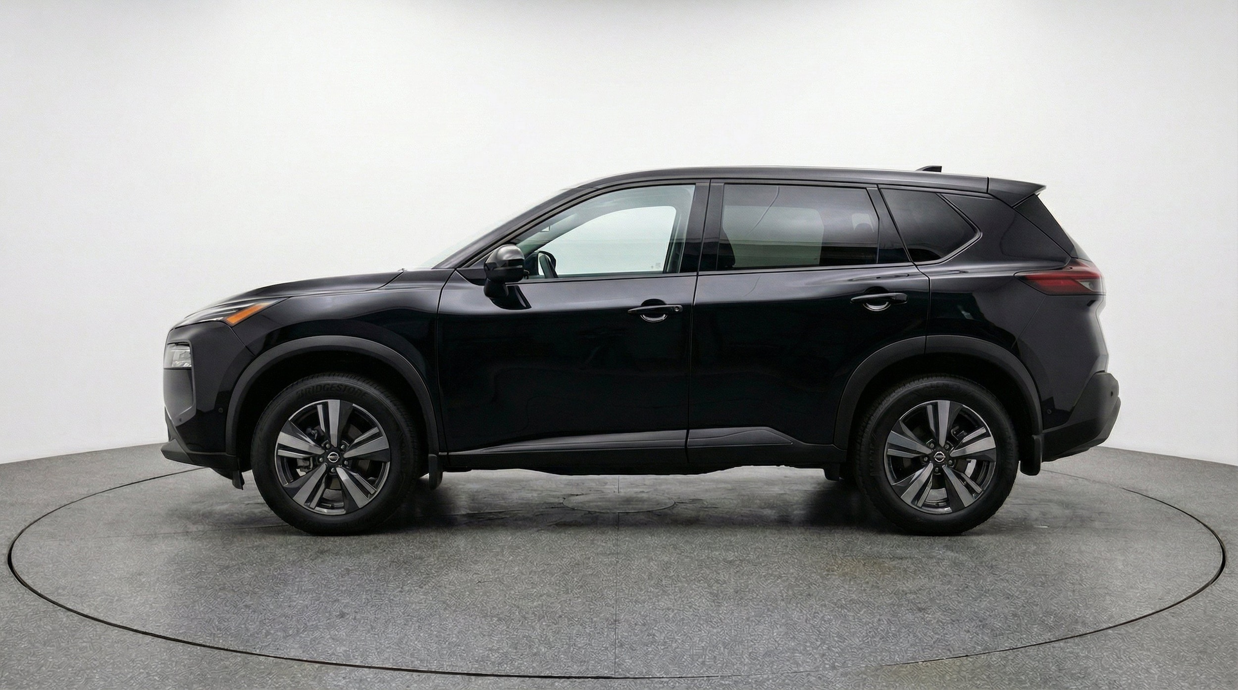 Thumbnail: 2026 Nissan Rogue - 5