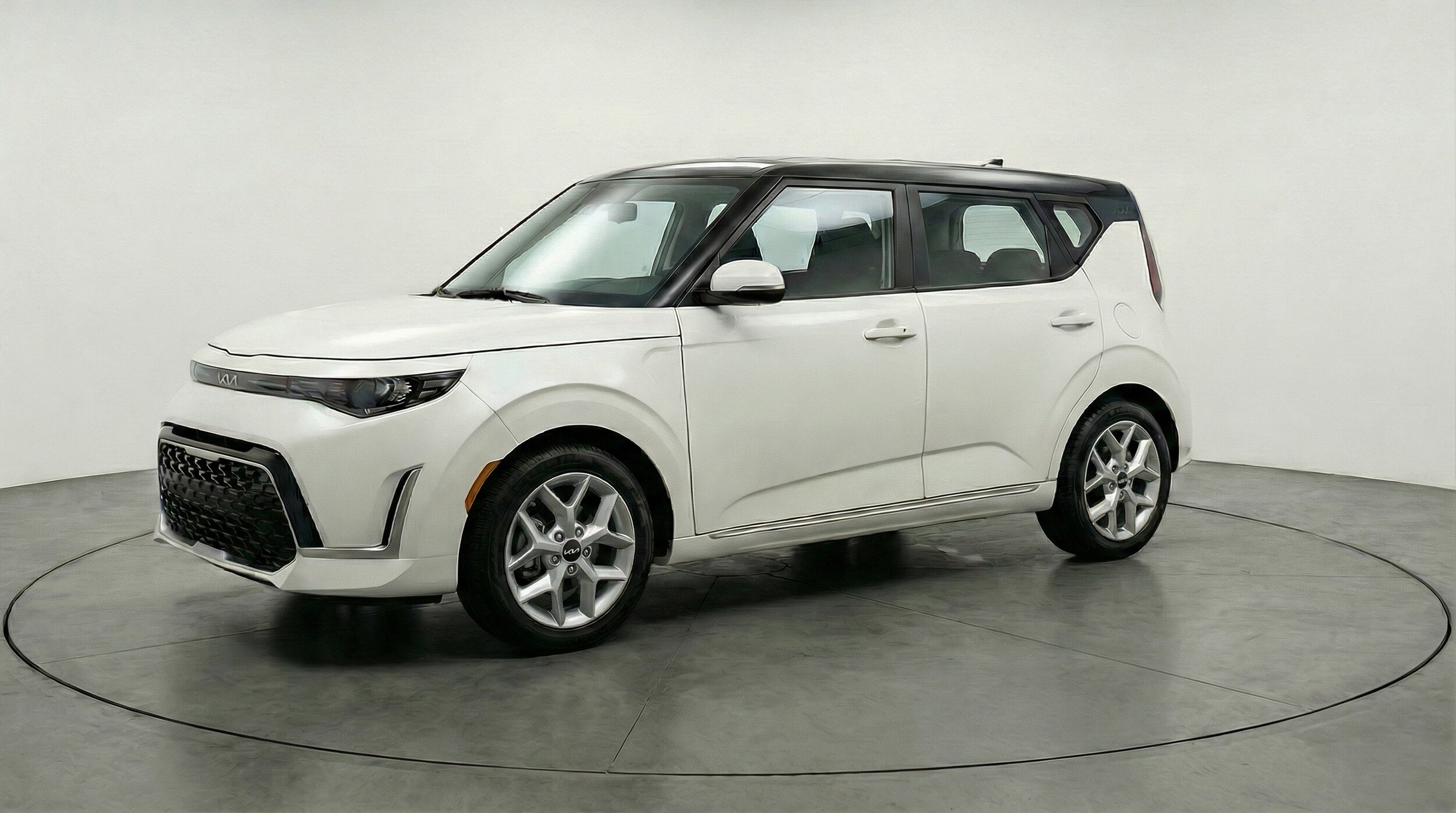 Thumbnail: 2025 Kia Soul - 3