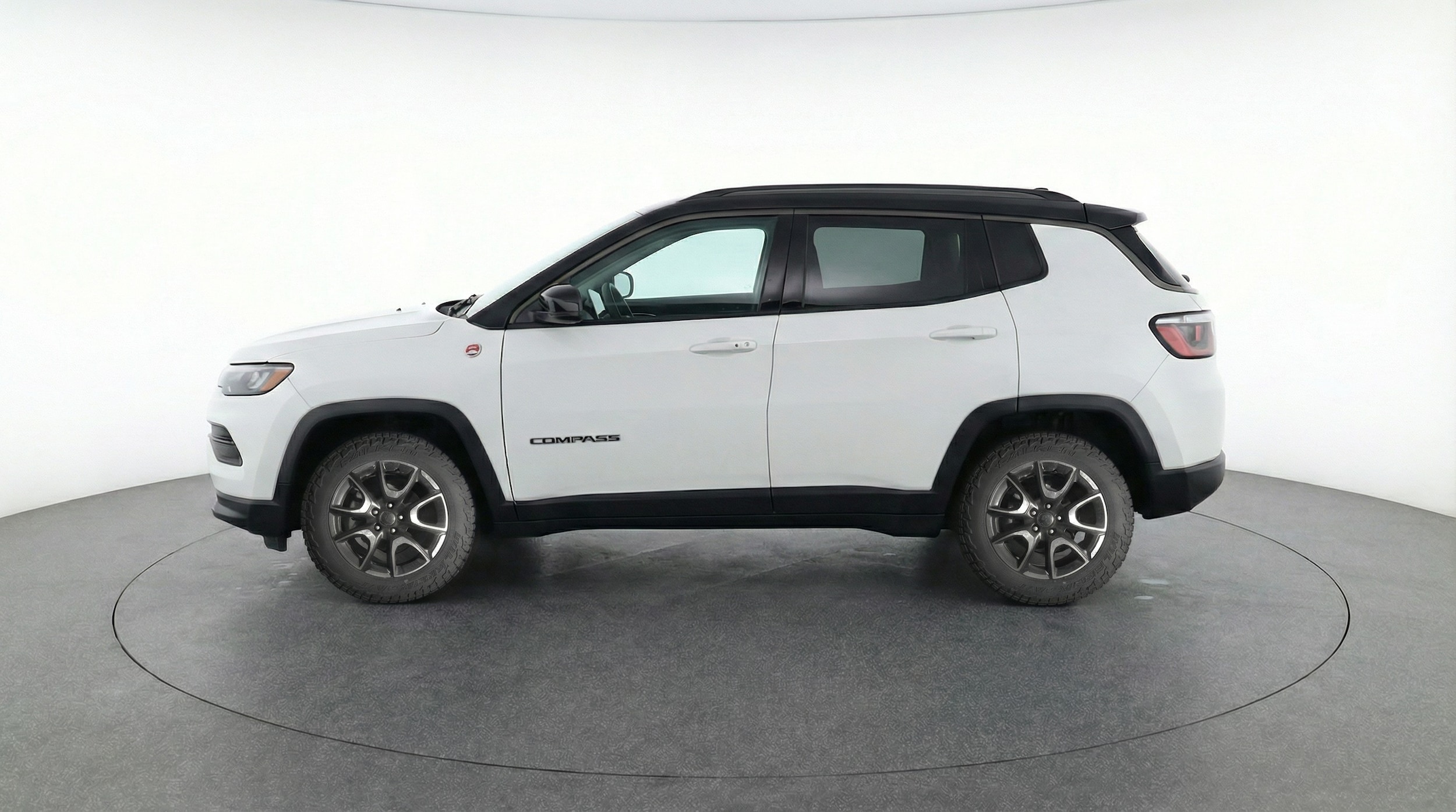 Thumbnail: 2025 Jeep Compass - 4