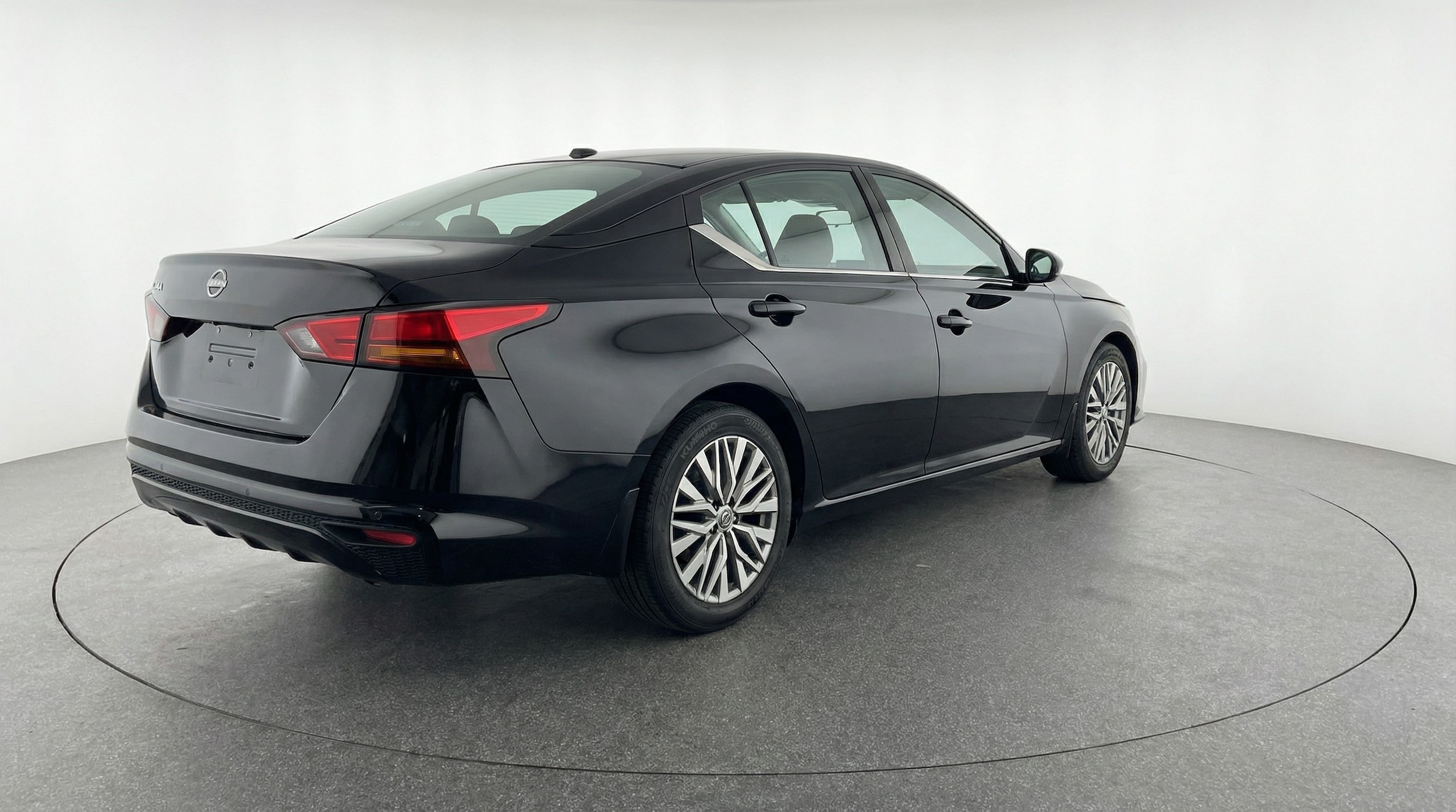 Thumbnail: 2025 Nissan Altima - 7